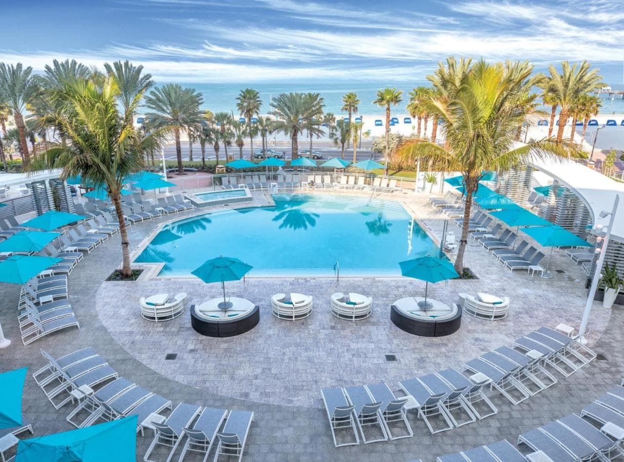 Beautiful Resort in Clearwater Beach - 2BD