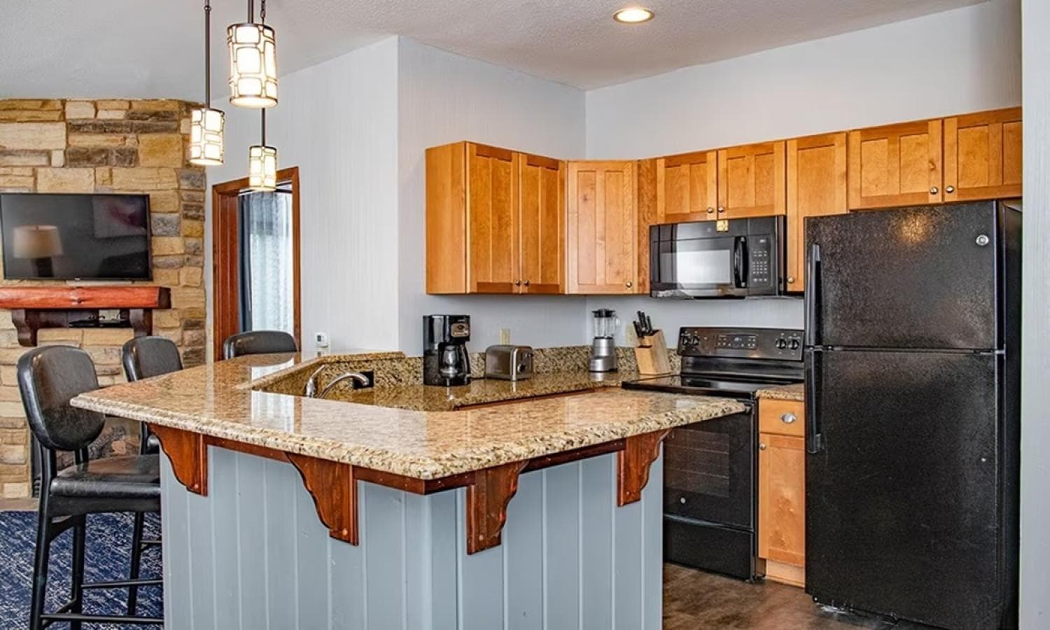 Beautiful Resort in Glacier Canyon 2BD Deluxe near Circus World