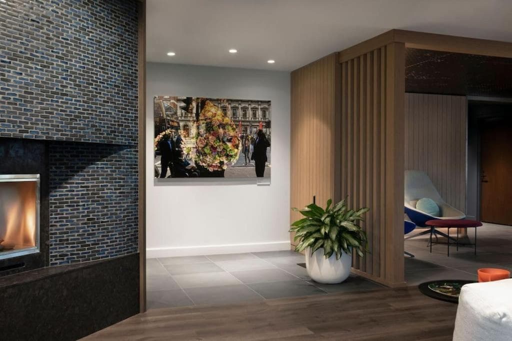 Fancy 2BR 2BA Condo Fenway Boston