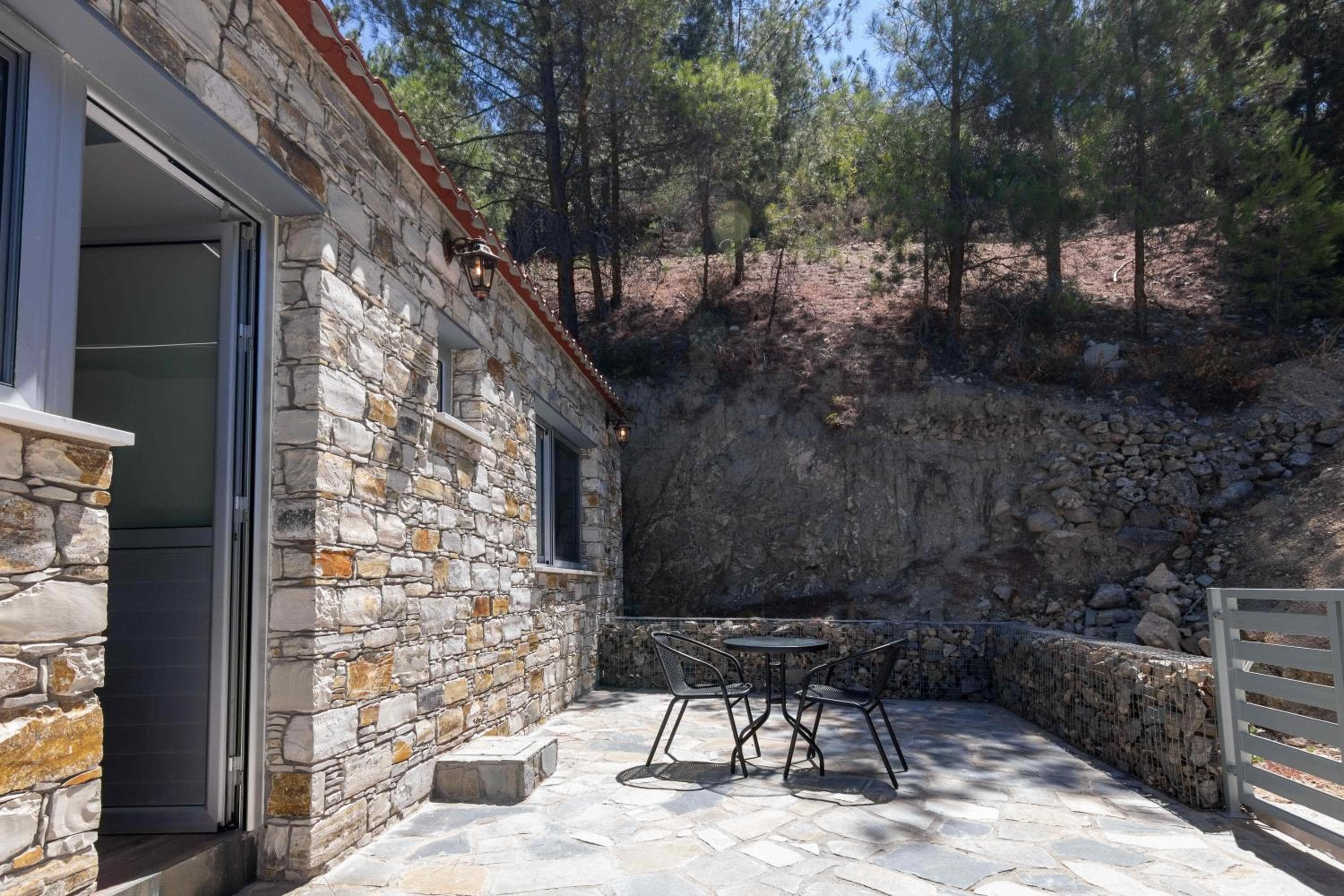 Phaedrus Living Palaiomylos Forest Residence