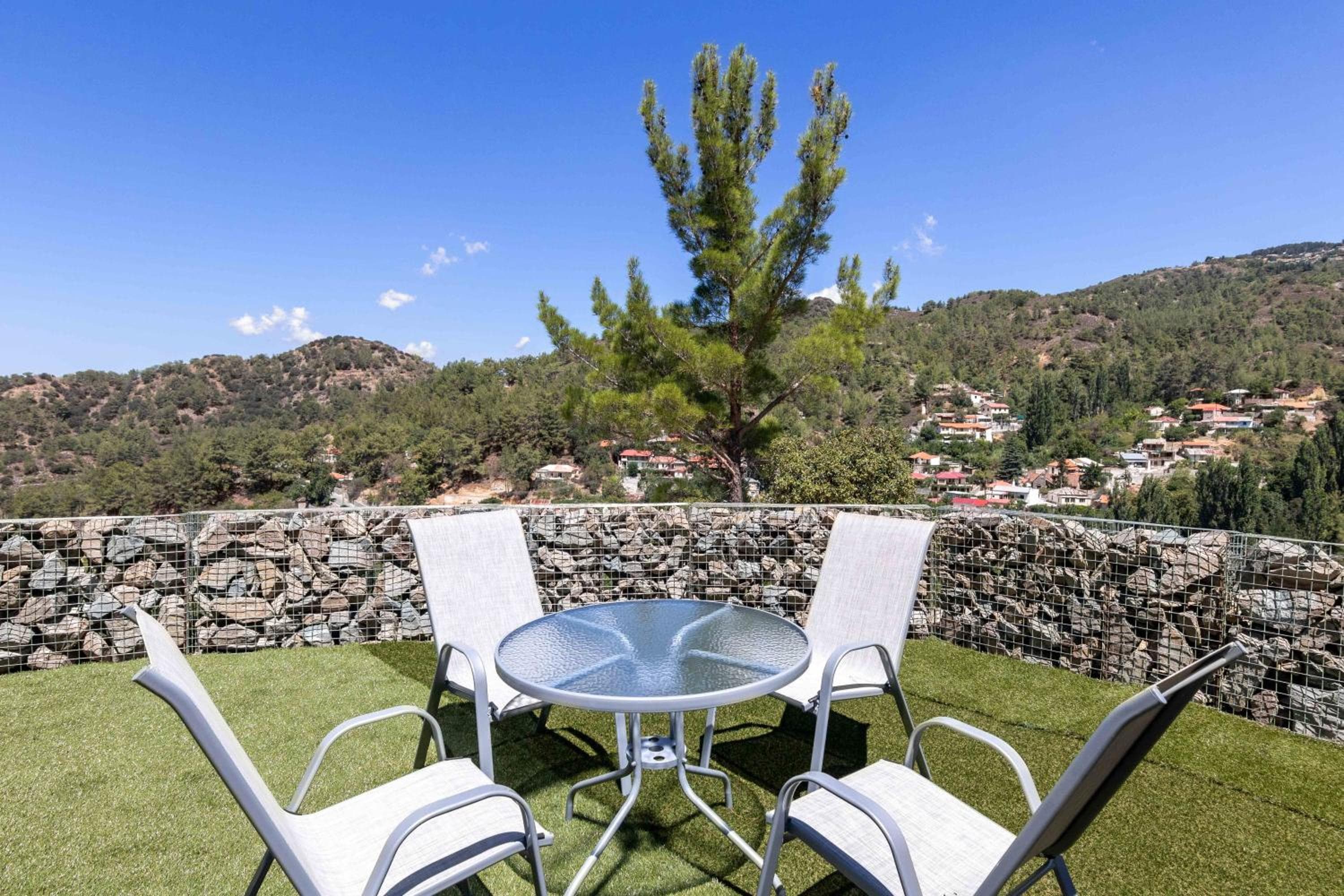 Phaedrus Living Palaiomylos Forest Residence