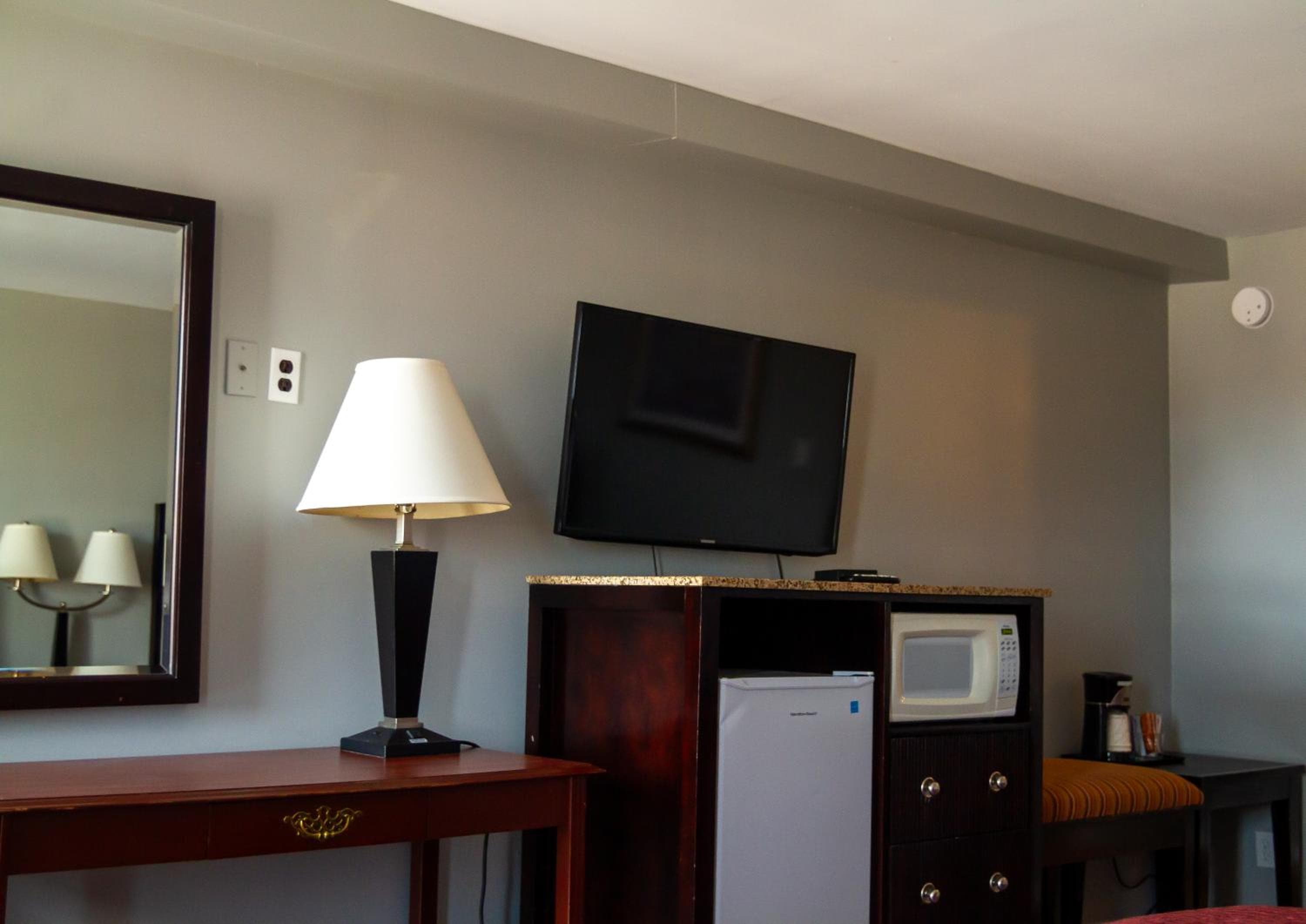 Saxony Motel