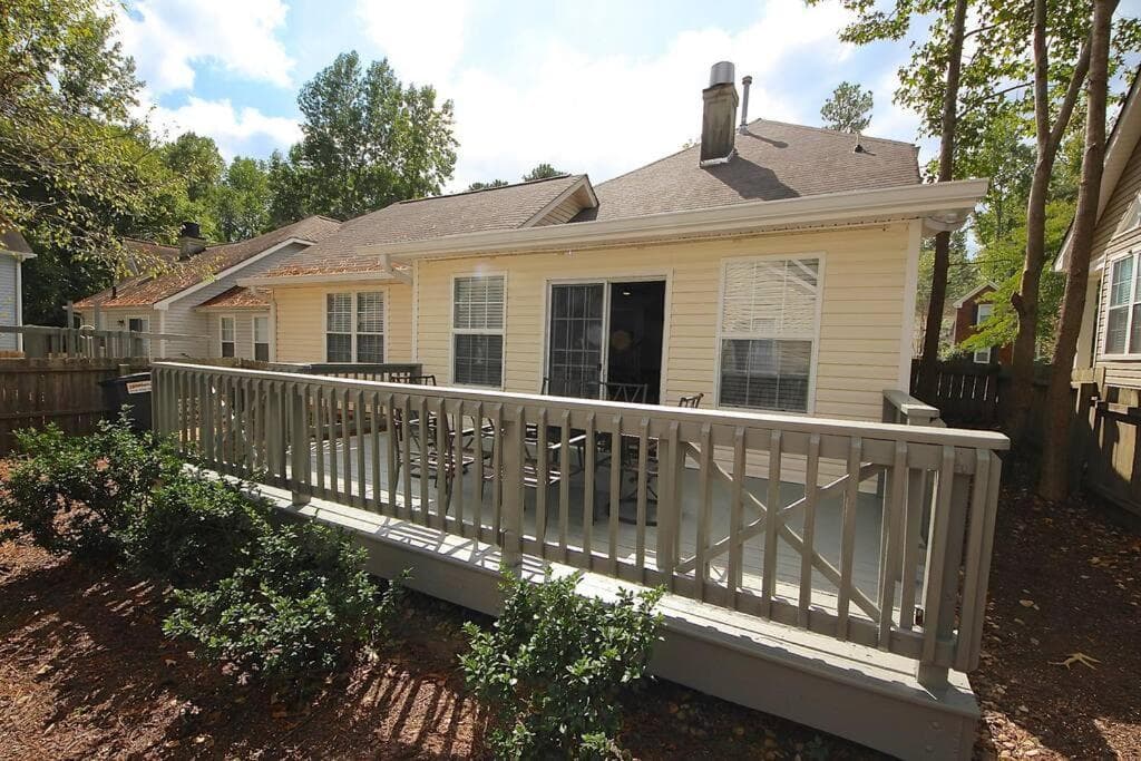 Peaceful Peachtree Villa