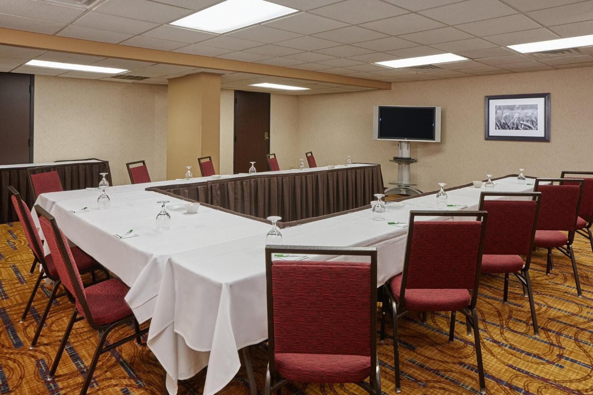 Holiday Inn & Suites Chicago-Carol Stream Wheaton by IHG