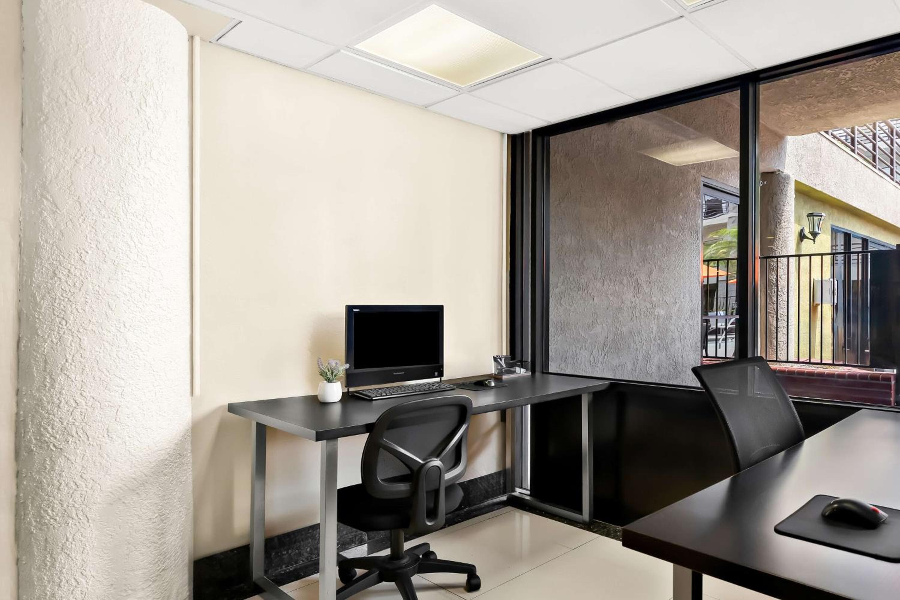 Best Western Plus Irvine Spectrum Hotel