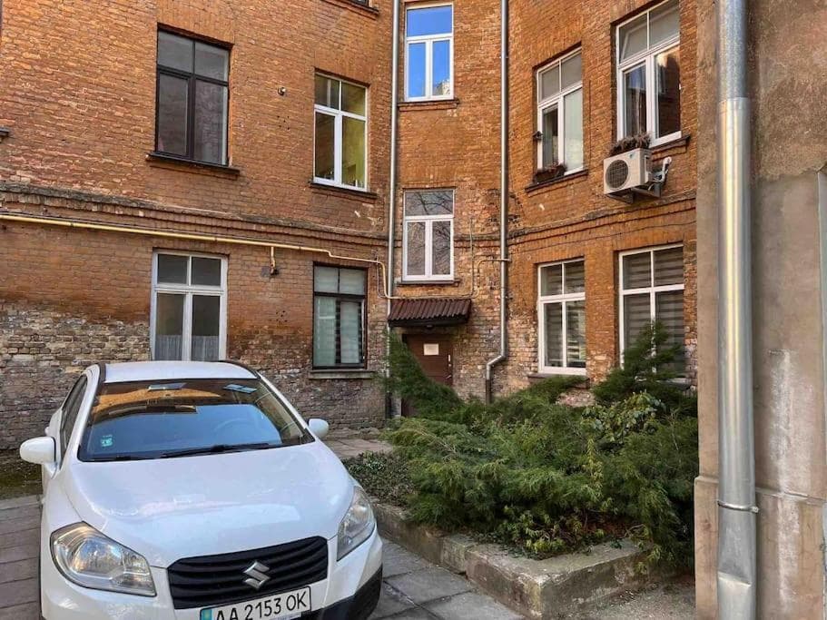 Bright Cozy Apartment in Riga Quiet Center