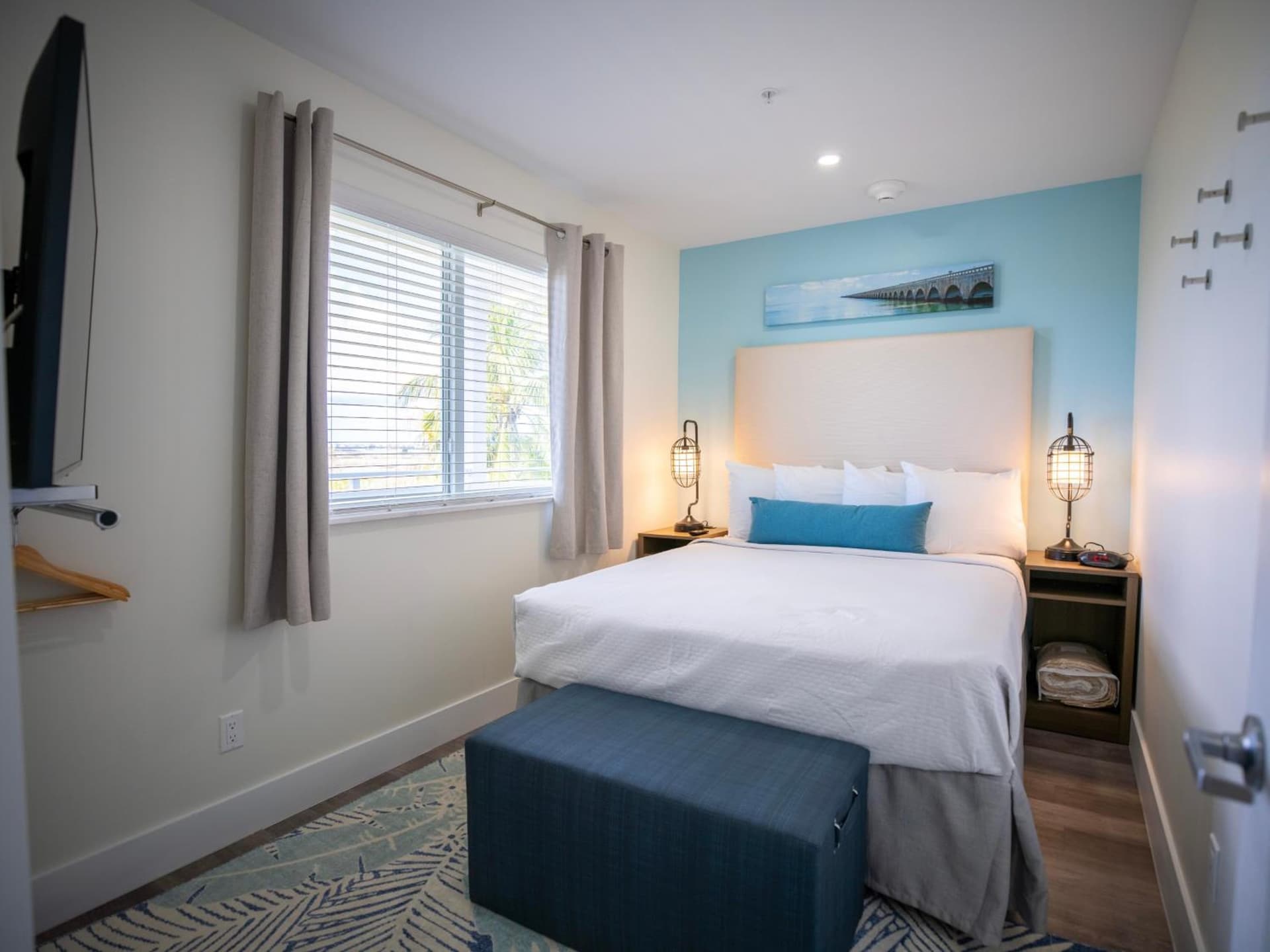 Sugarloaf Key Hotel at KOA Resort