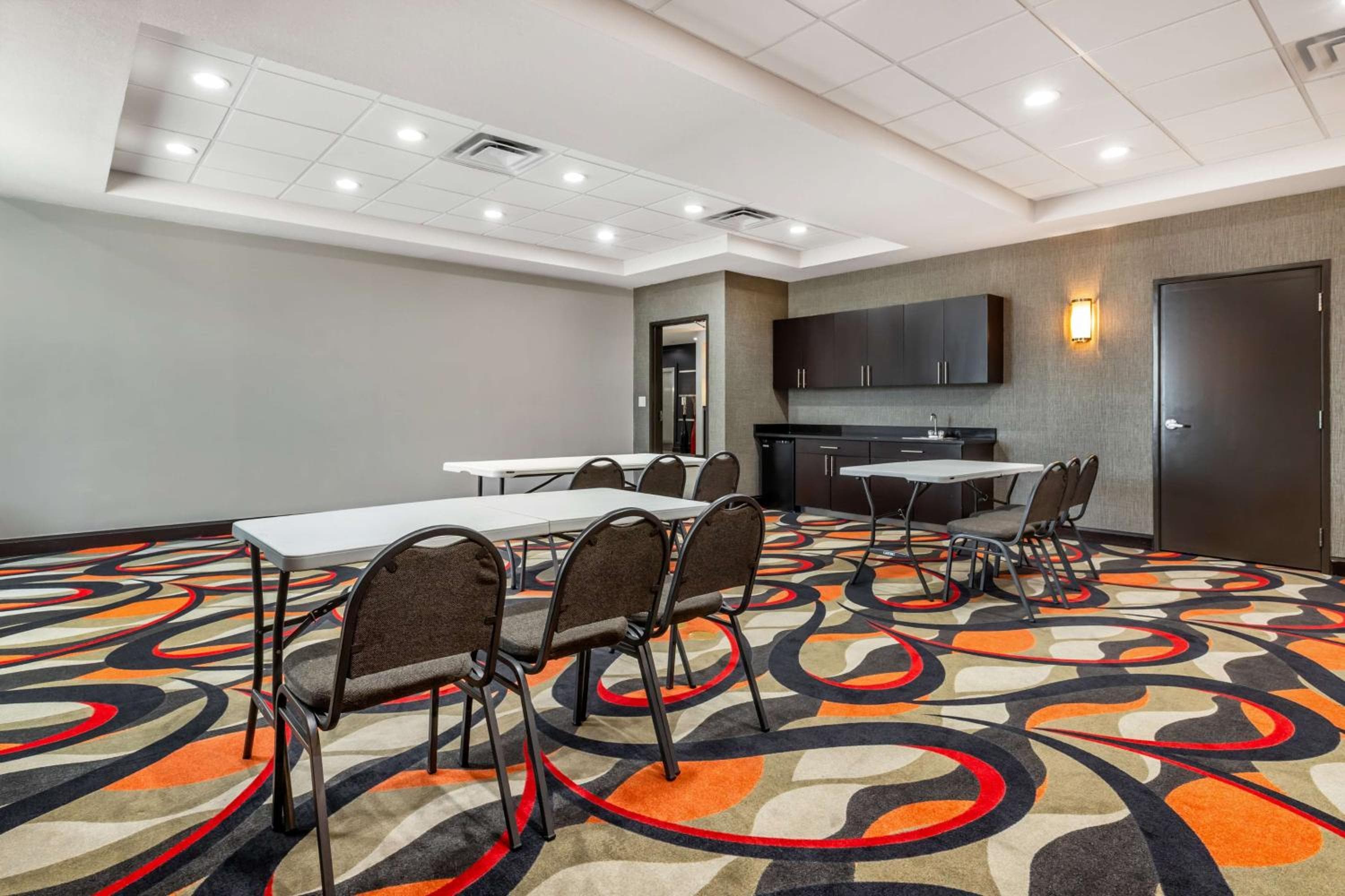 Best Western Plus Coweta's 1st Hotel