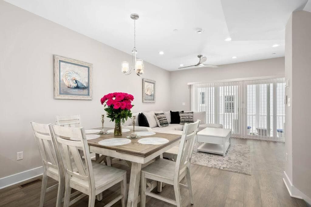 Beach House on the MD-DE Border of Ocean City!