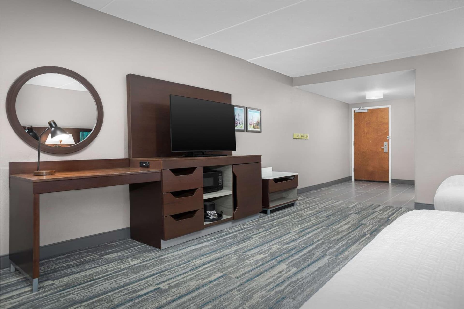 Hampton Inn & Suites Atlanta-Six Flags