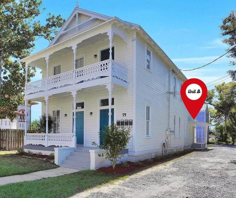 Cedar Street Retreat - Unit B