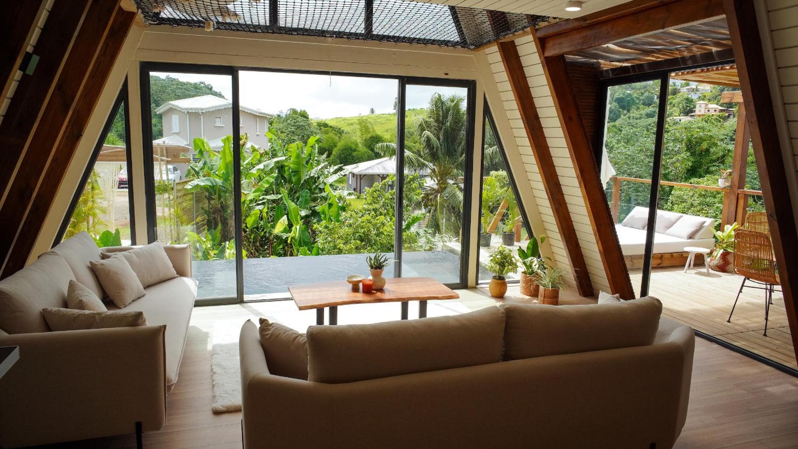 Mini Villa ATIKA Luxe Tropical pour Deux