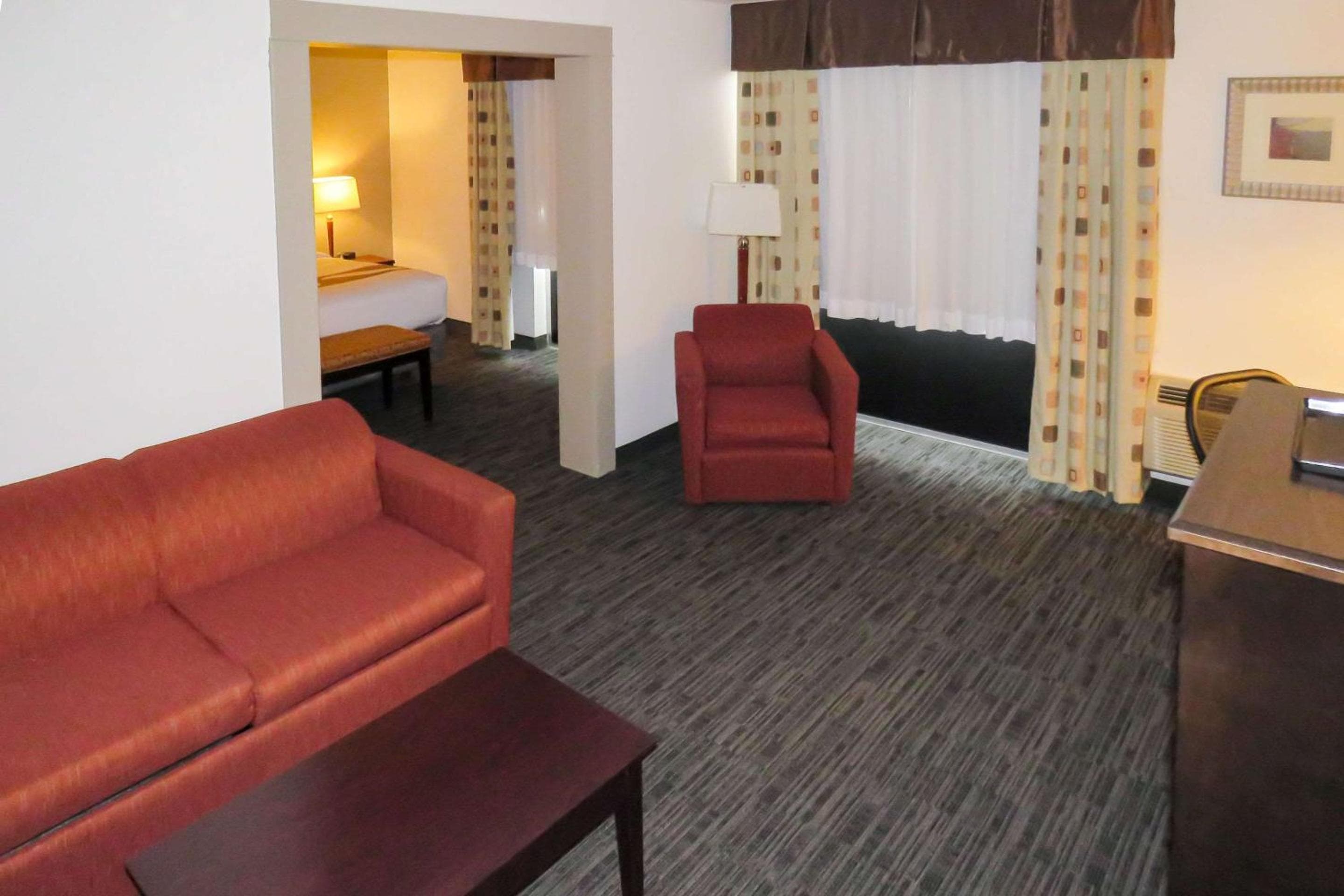 Quality Inn & Suites Everett