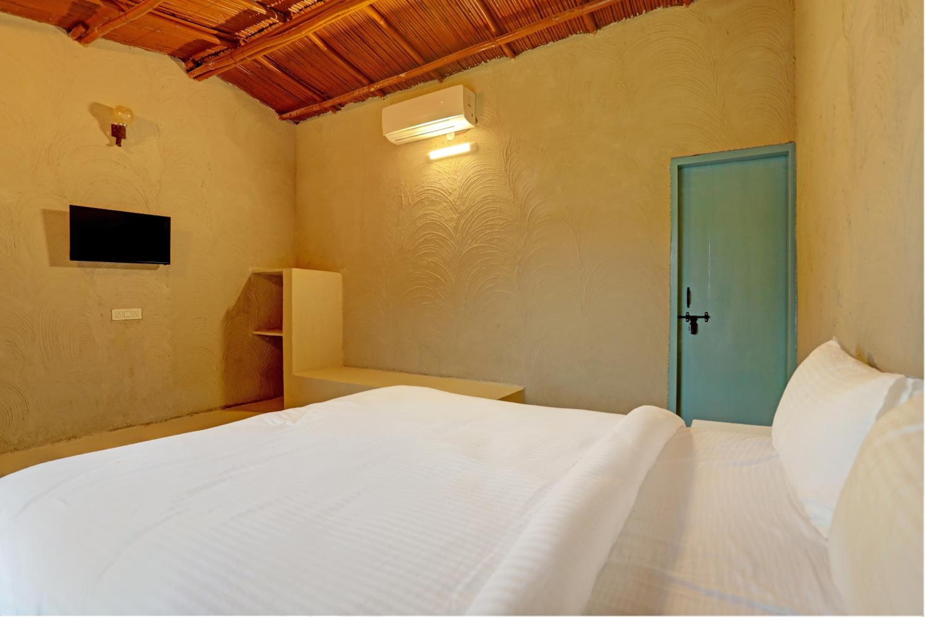 Hotel O THE MUD HOUSE