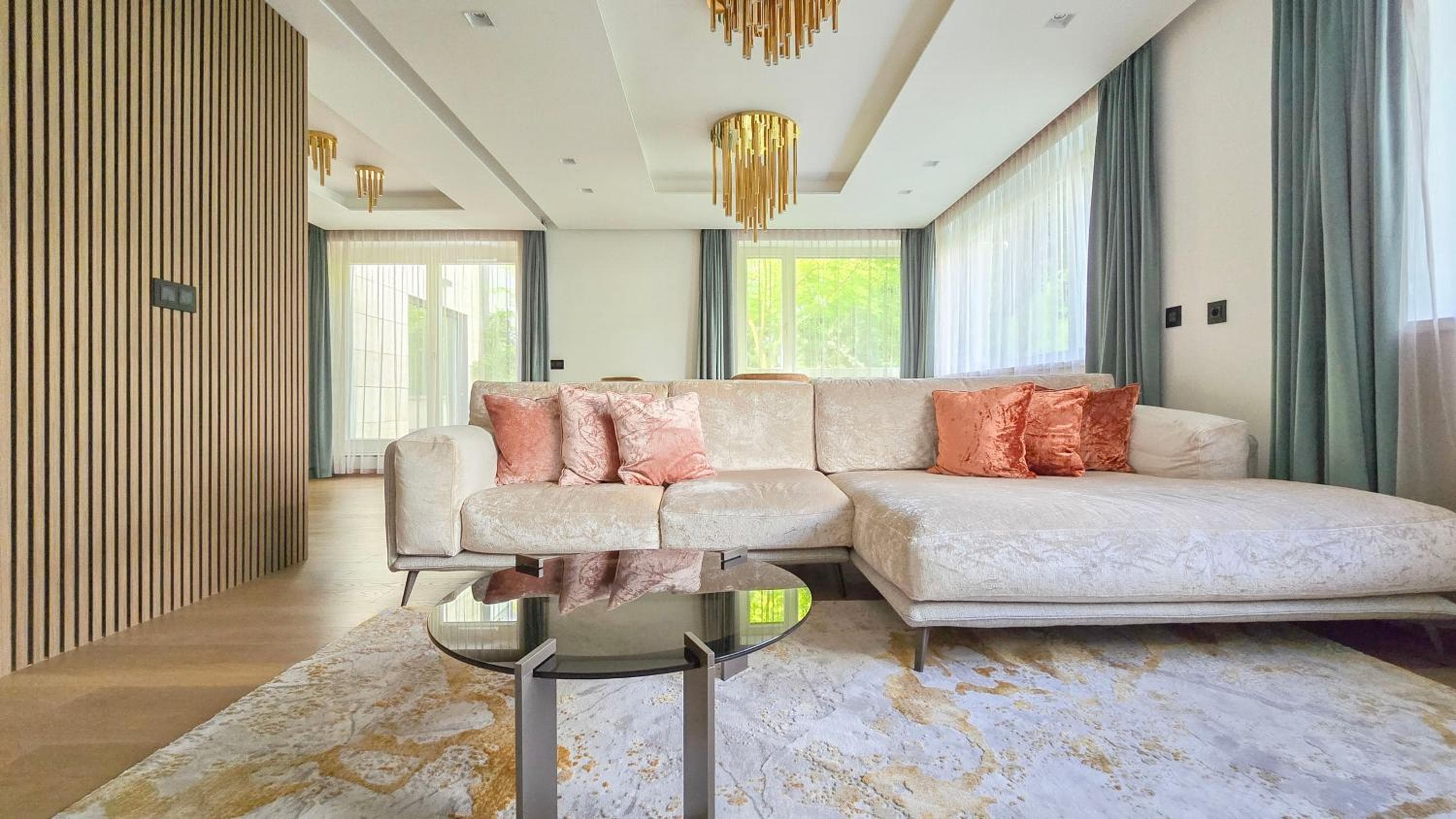 Sun Hill Luxury Suites