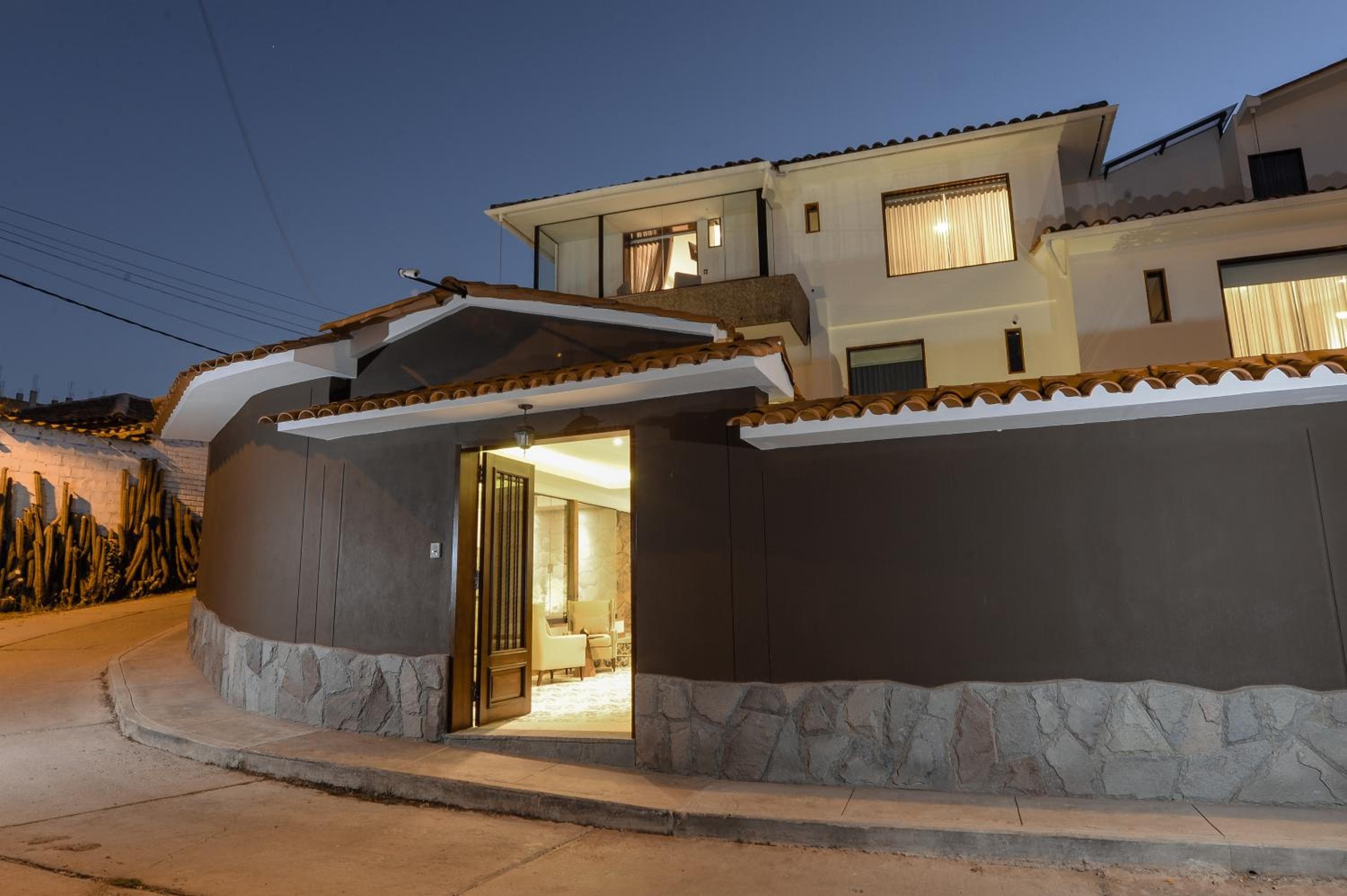 Casa Esmeralda by Katari