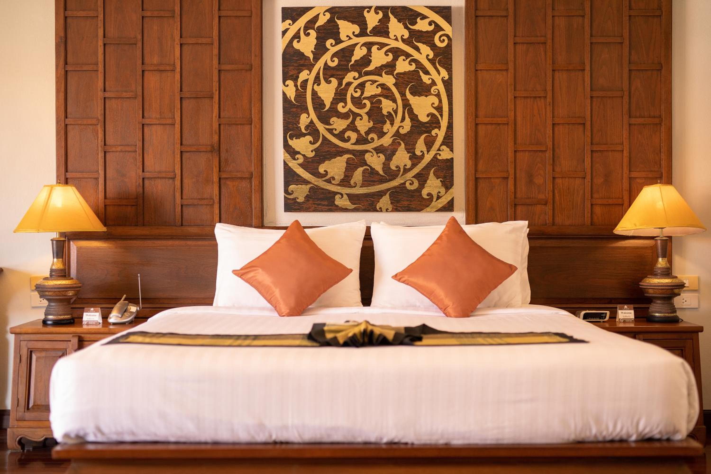 Avalon Beach Resort Pattaya
