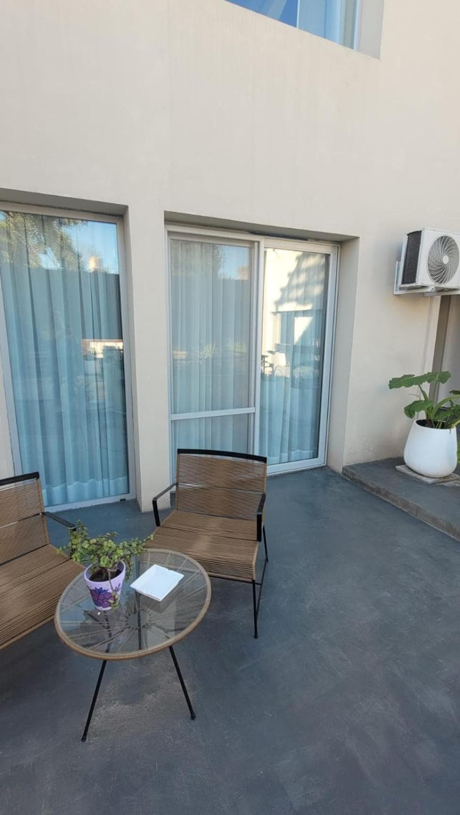 La Belle San Isidro Lofts