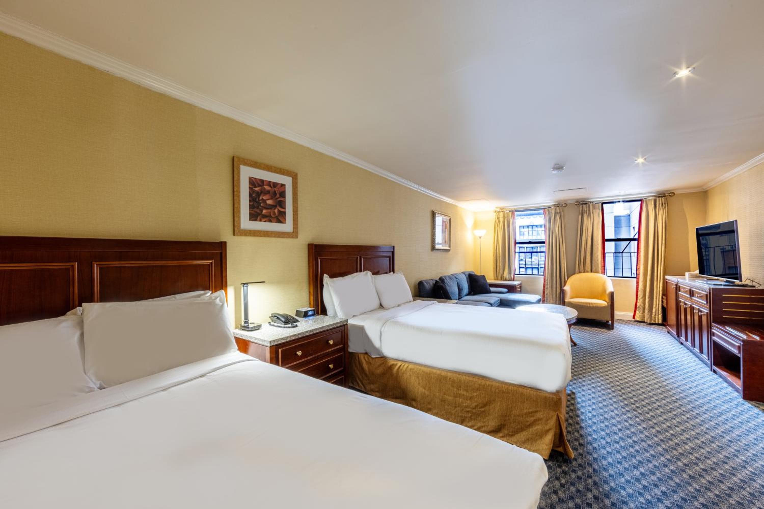 Hotel Stanford