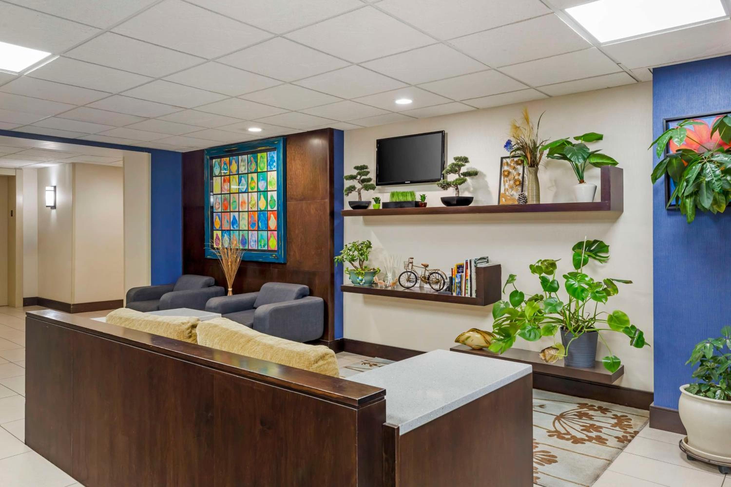 Best Western Plus Berkshire Hills Inn & Suites