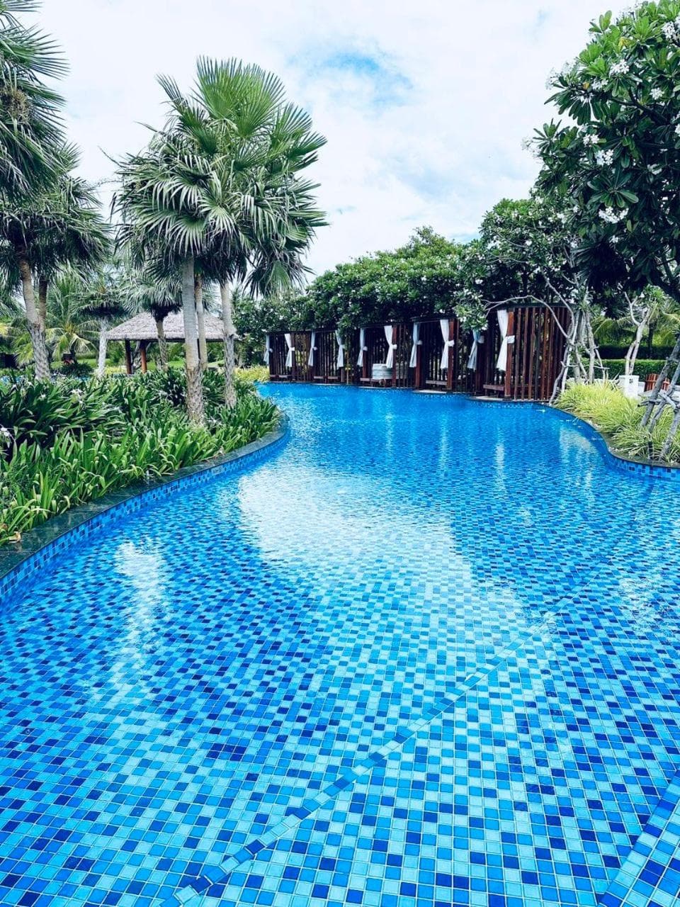 Phoenix Pool & Golf View Villa Cam Ranh