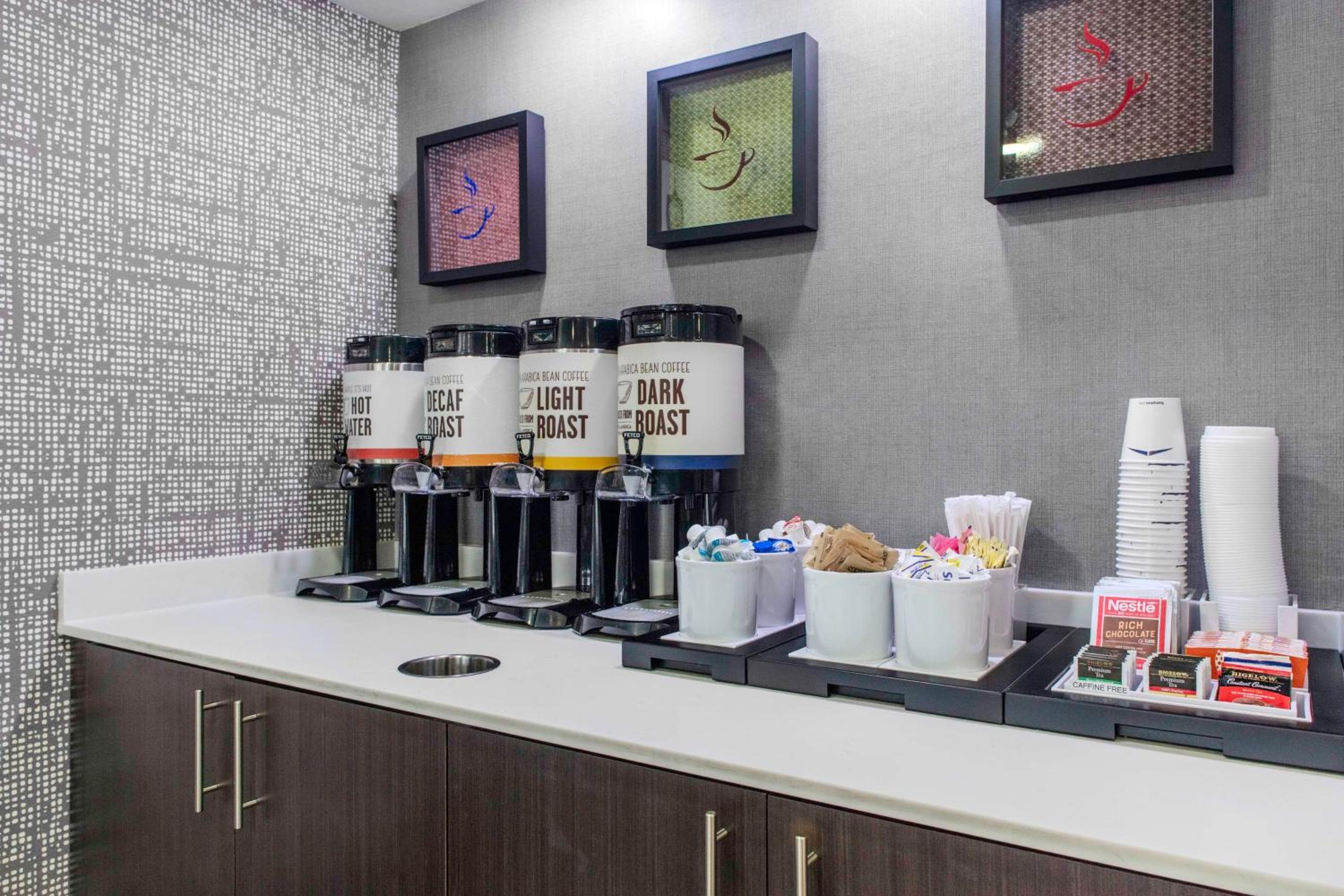 Hampton Inn Detroit Northville