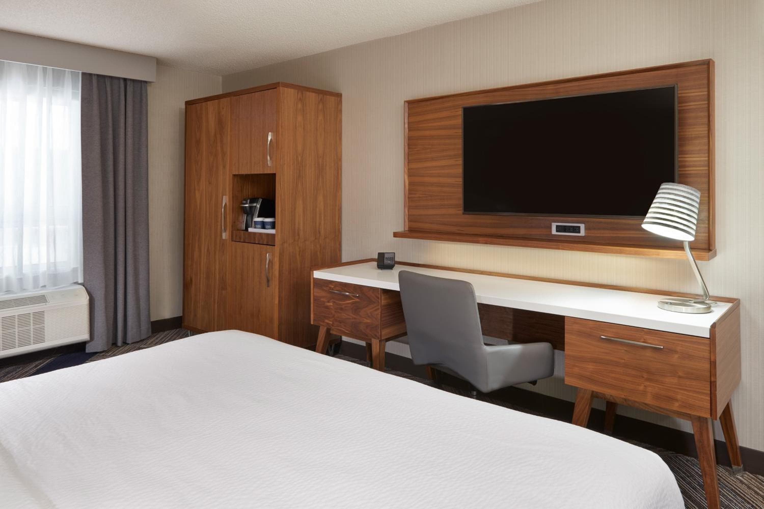 Four Points by Sheraton Vaughan