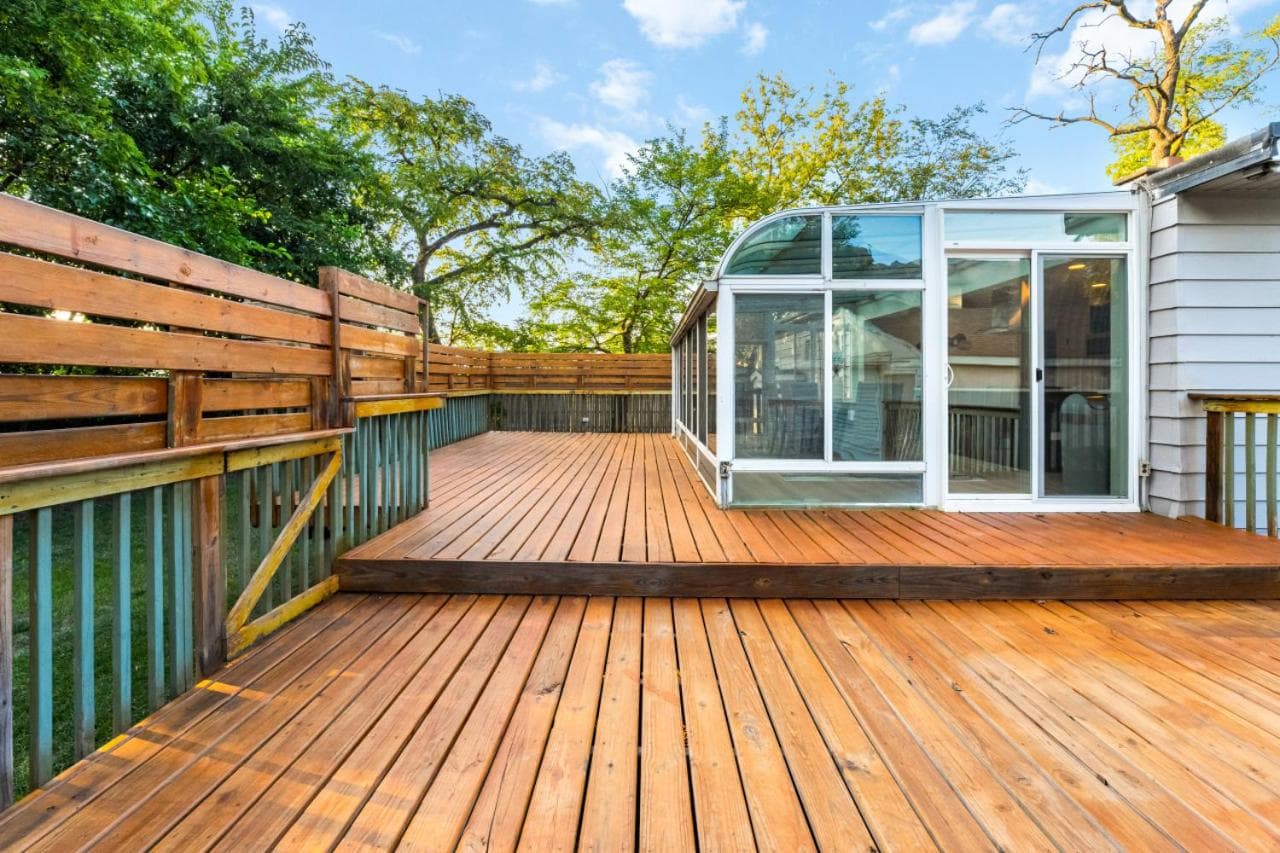 Elmhurst 3BR House with Modern Farmhouse Charm