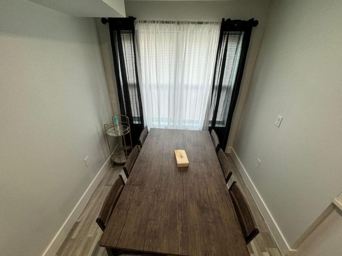 The Trendy Suite - Upgraded 2BR with Luxe Amenities