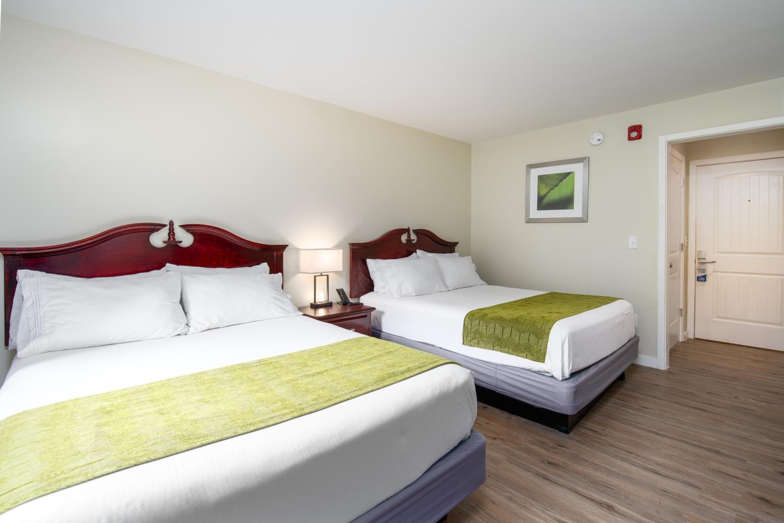 Grey Bonnet Inn