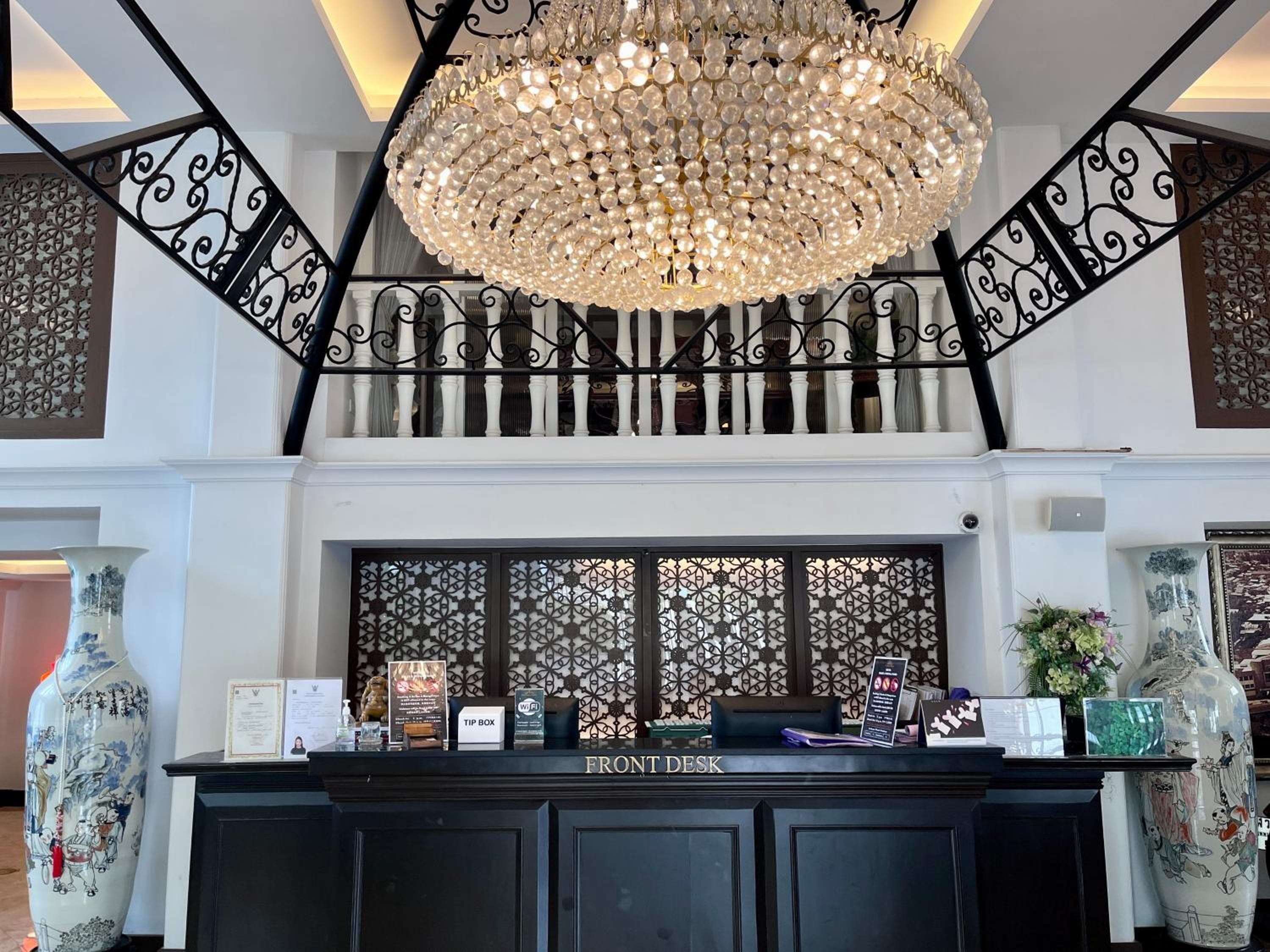 Siam Champs Elyseesi Unique Hotel