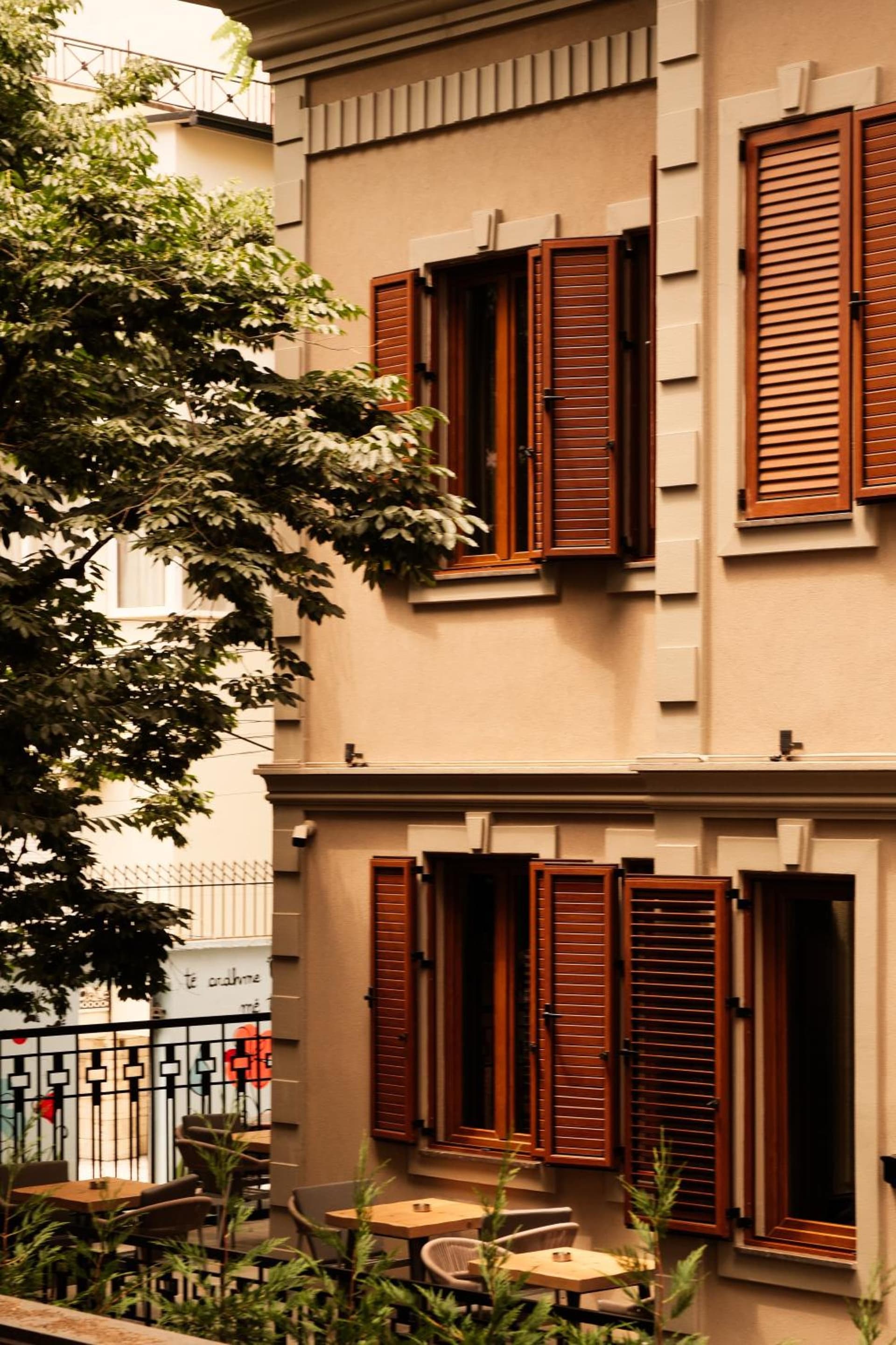 Faces & Places Boutique Hotel
