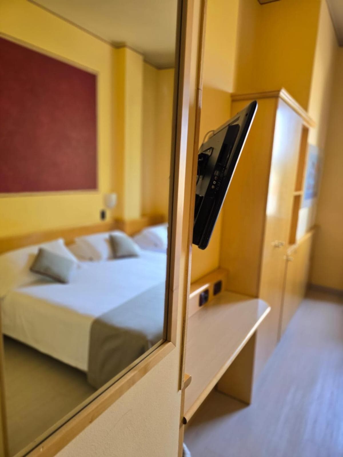 Mokinba Hotels Sant'Ambroeus