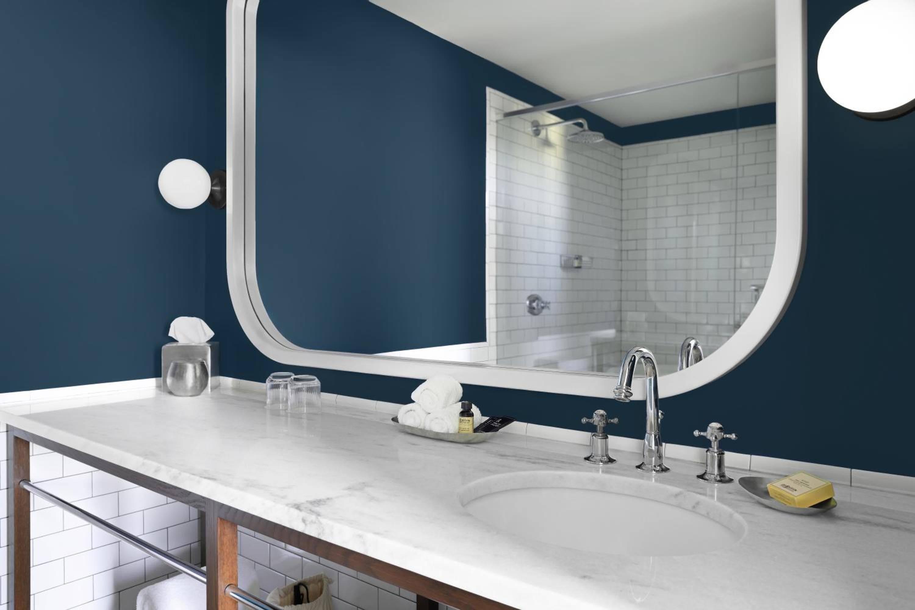 The Drayton Hotel Savannah, Curio Collection by Hilton