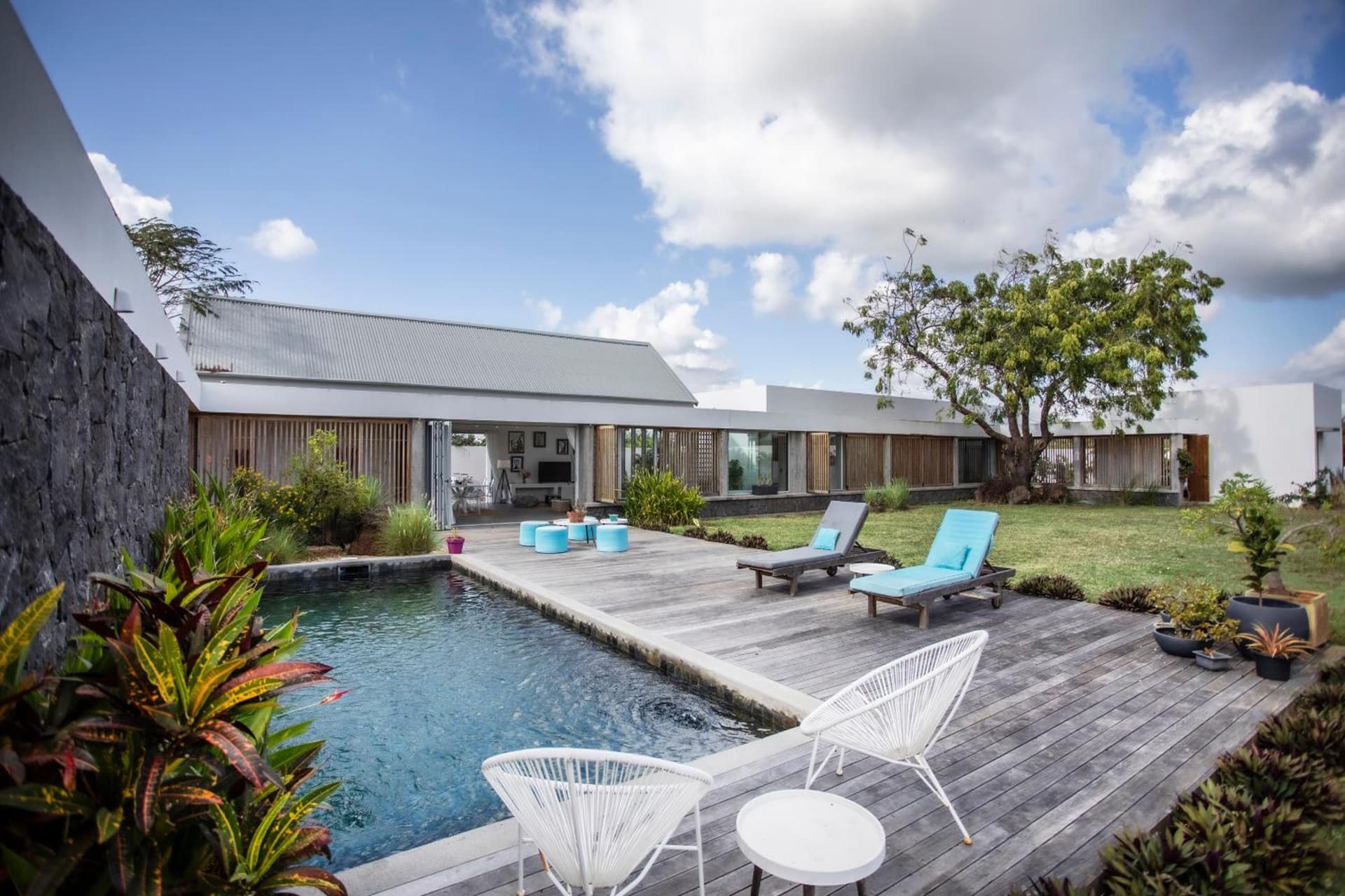 Garden Villa with pool