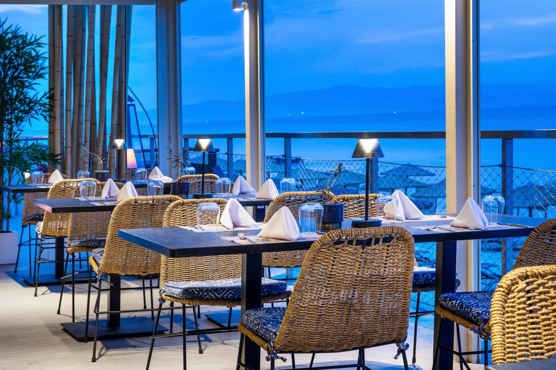 Ammon Zeus Luxury Beach Hotel