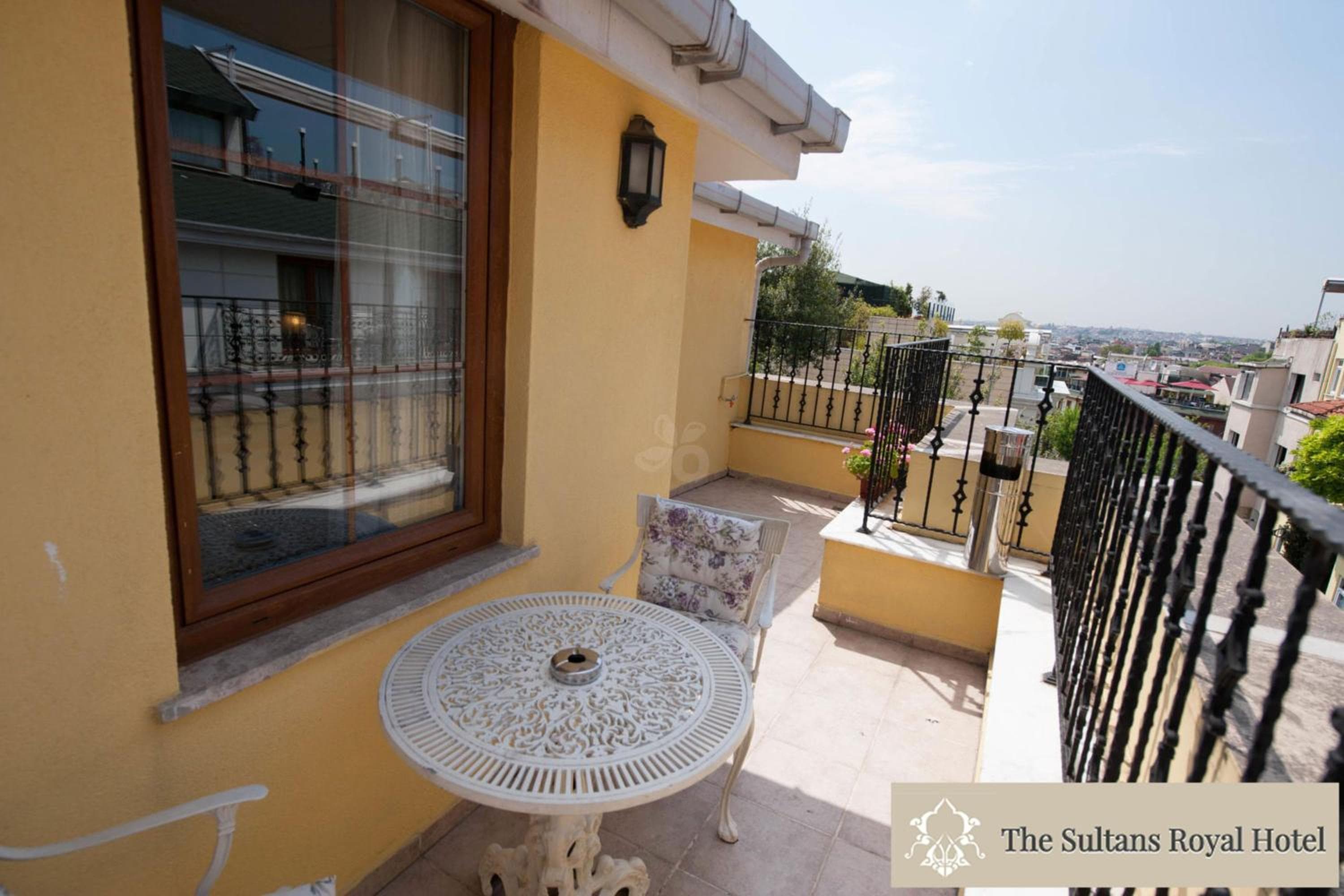 Sultans Royal Hotel