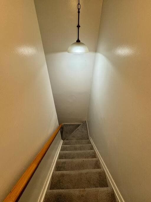 Charming Colonial TH Retreat