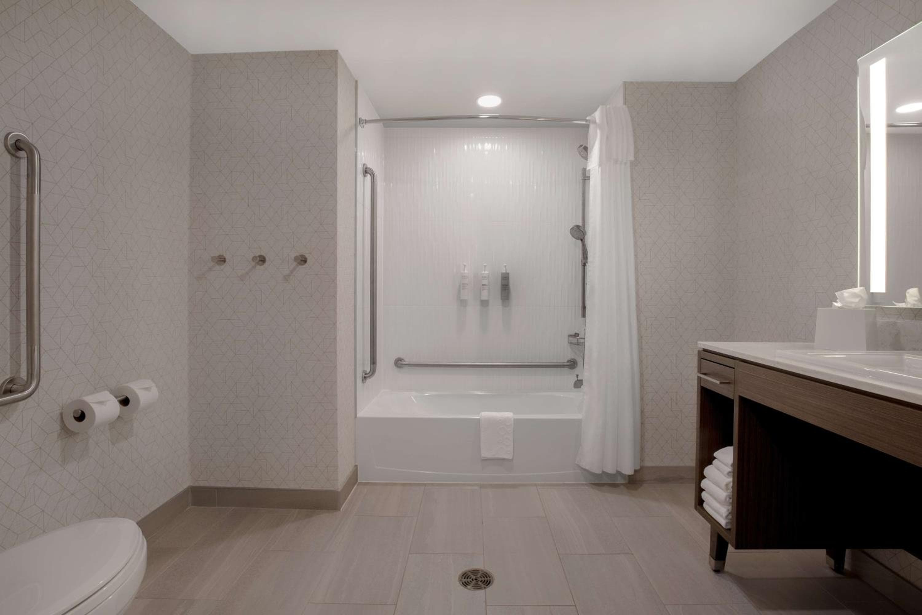 Home2 Suites By Hilton Thunder Bay