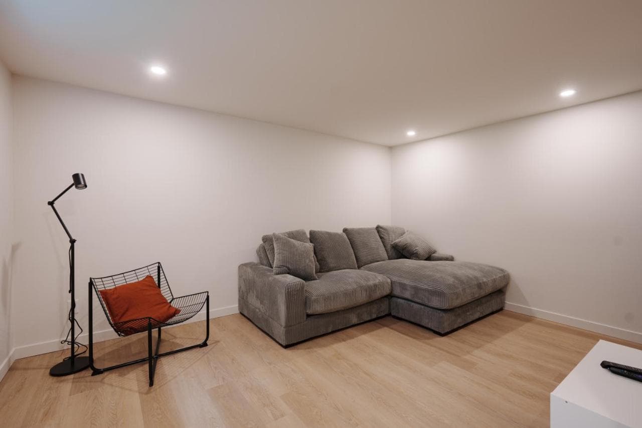 Chalet 5 OST Shefford
