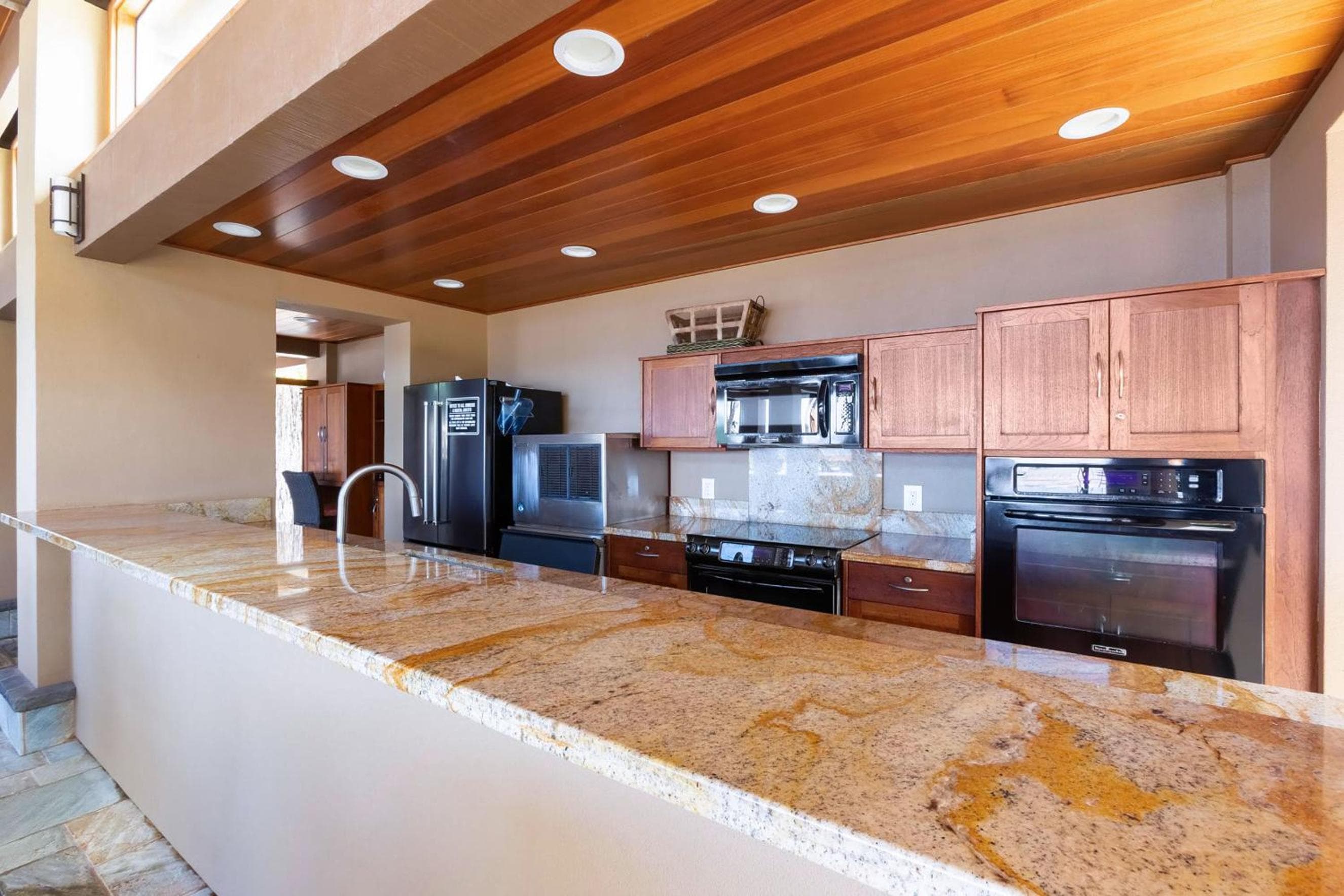 Wailea Elua 702 - Ocean Views, Central AC, Wi-Fi