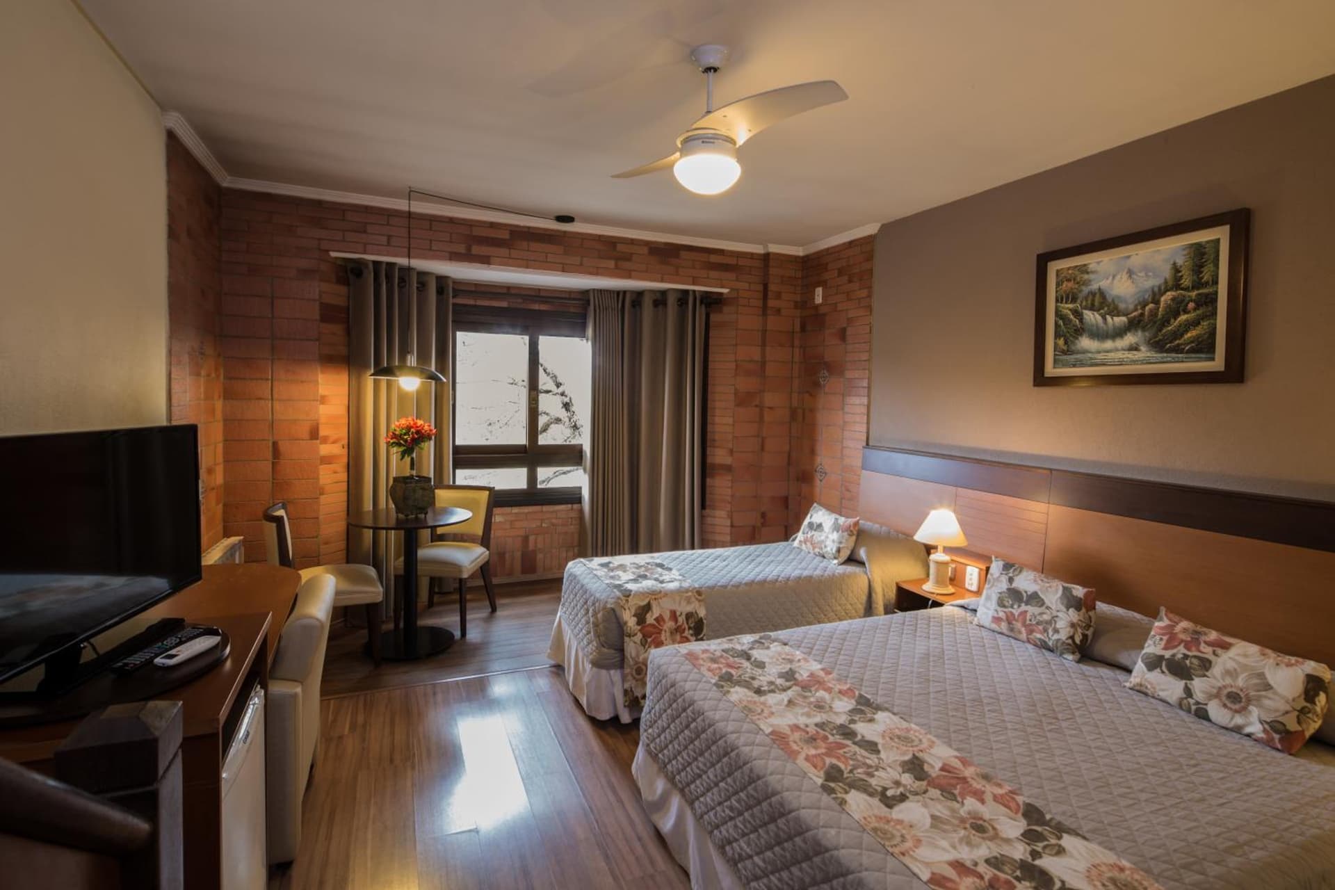 Hotel Serra Nevada