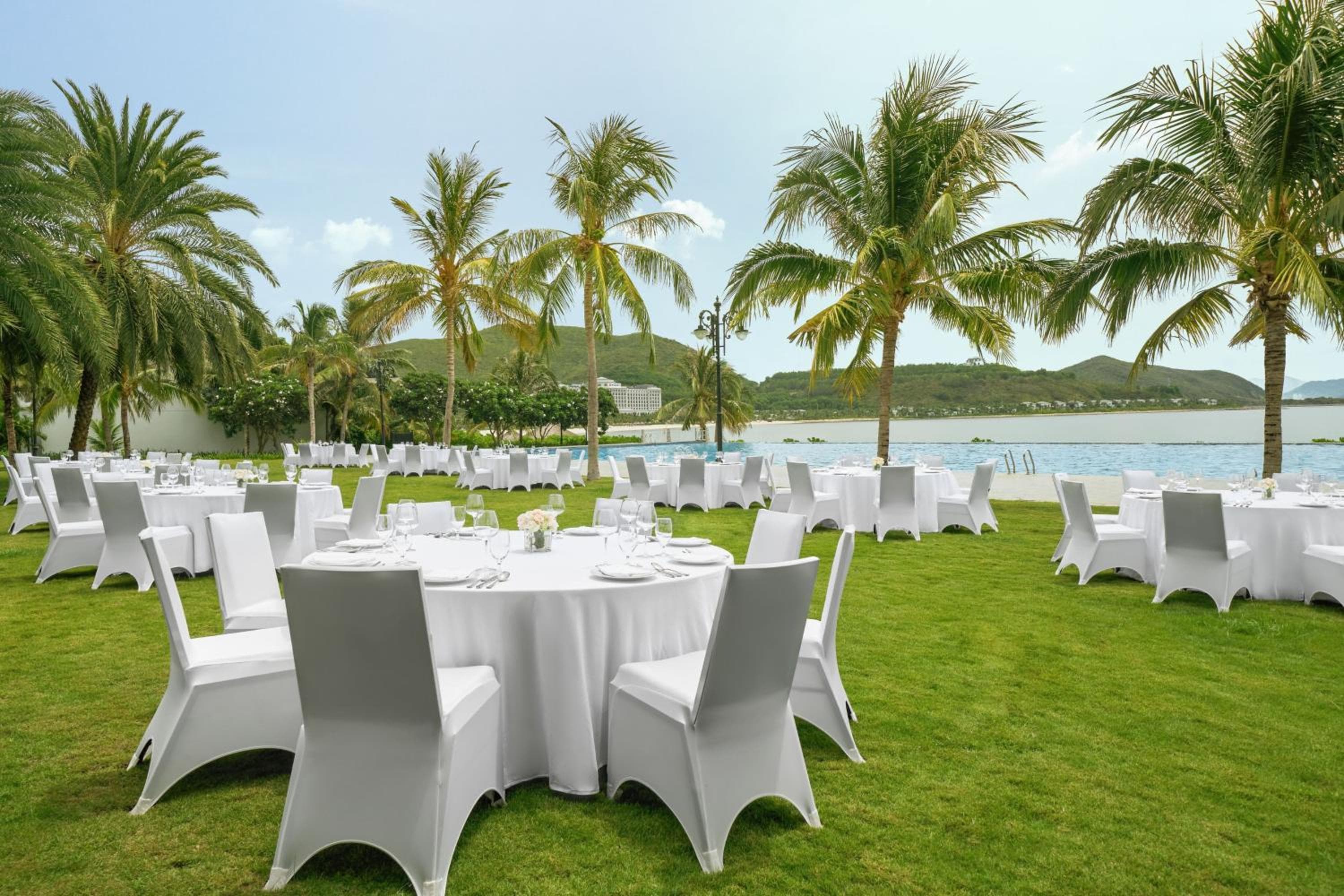 Nha Trang Marriott Resort & Spa, Hon Tre Island