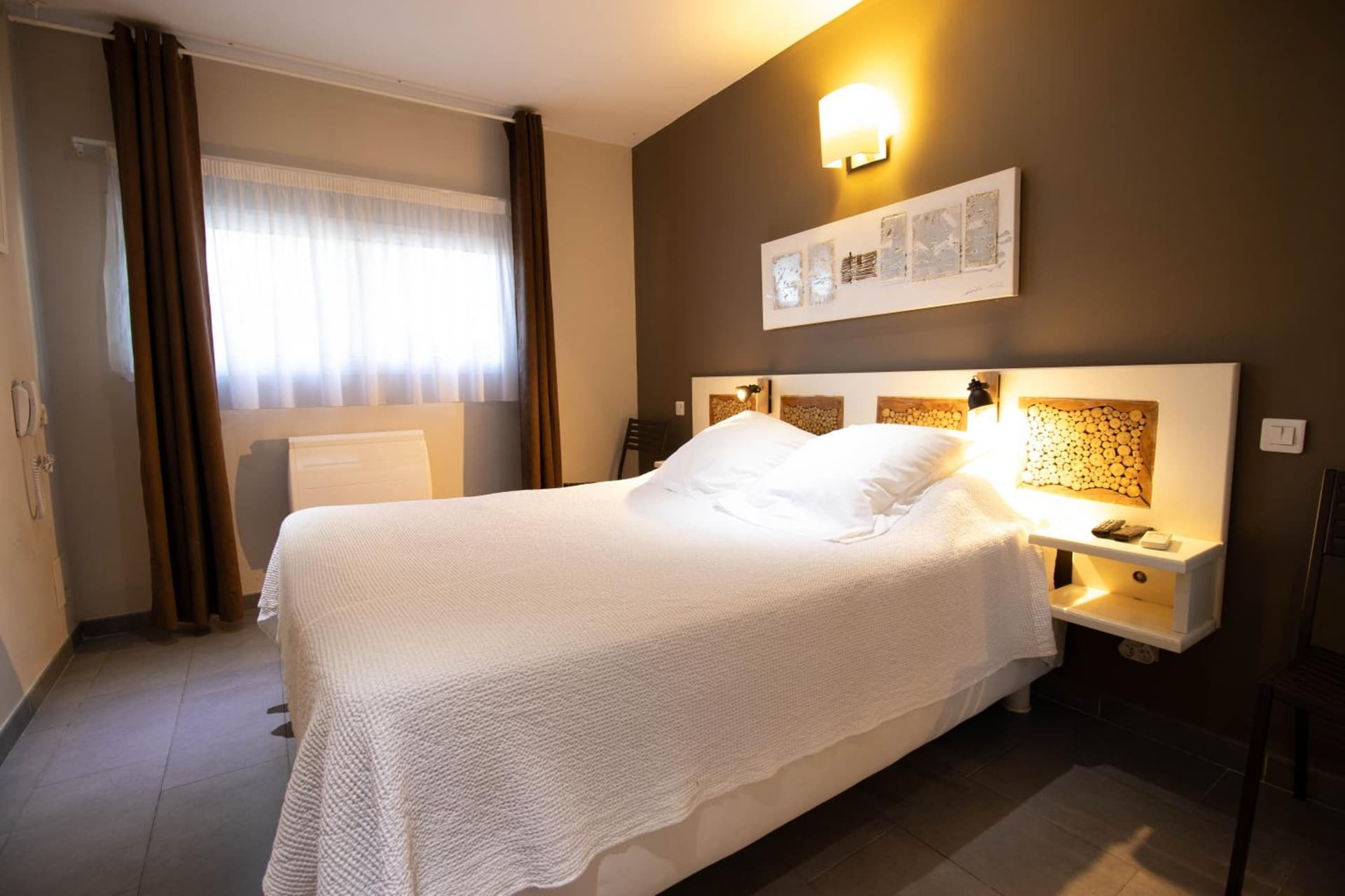 Athéna MOTEL