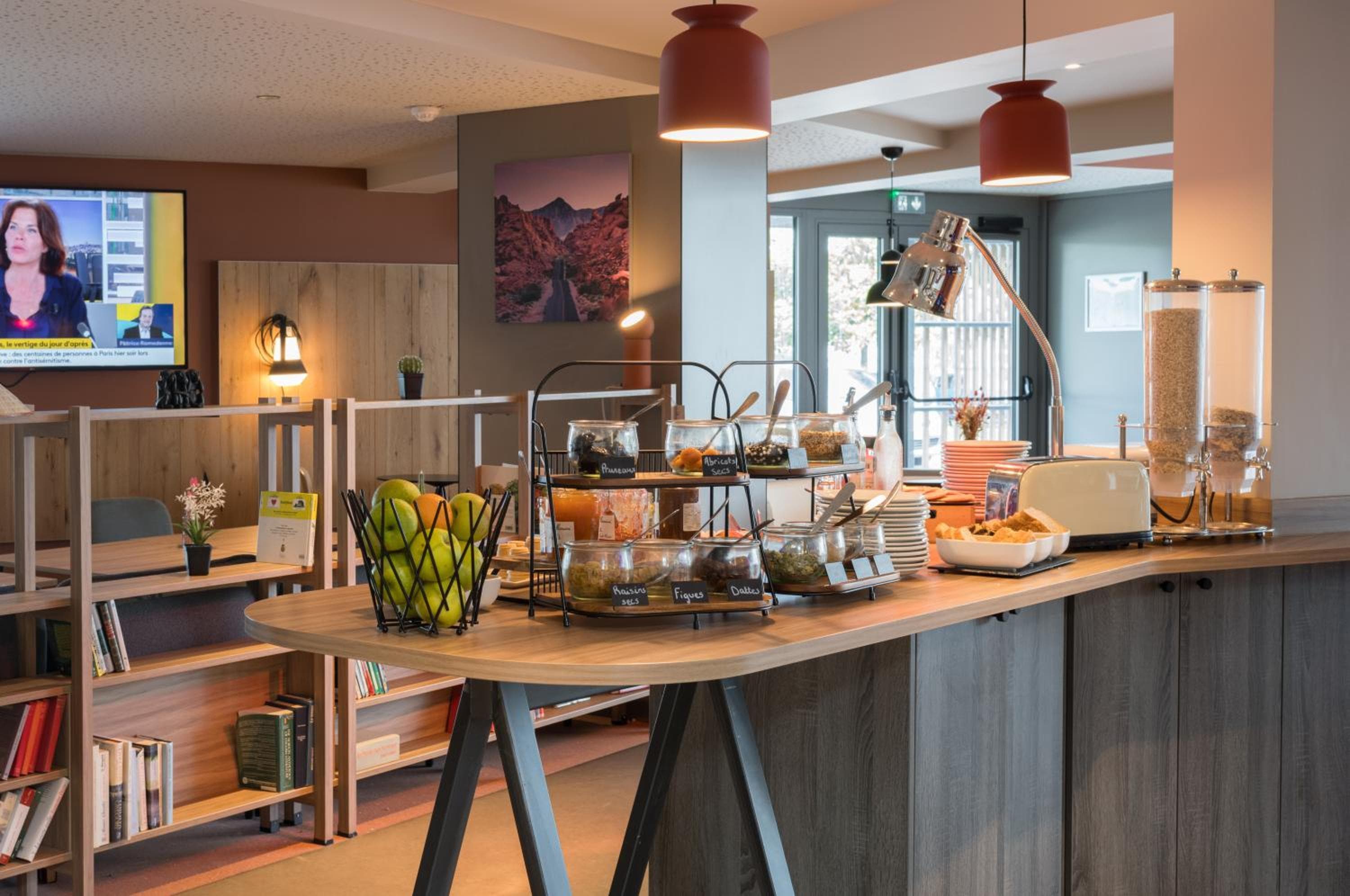 IBIS STYLES Rouen Parc Expos Zenith