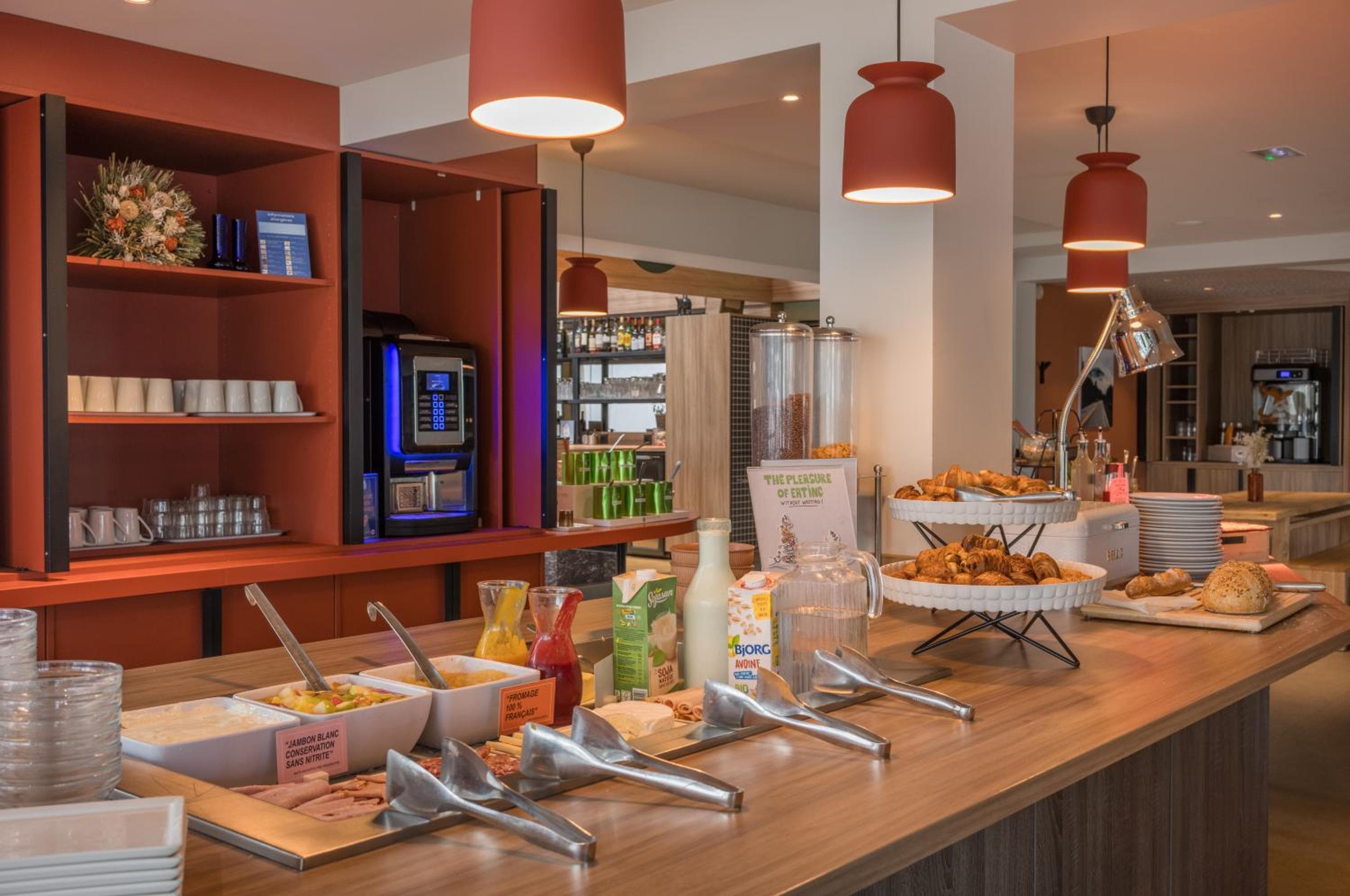 IBIS STYLES Rouen Parc Expos Zenith