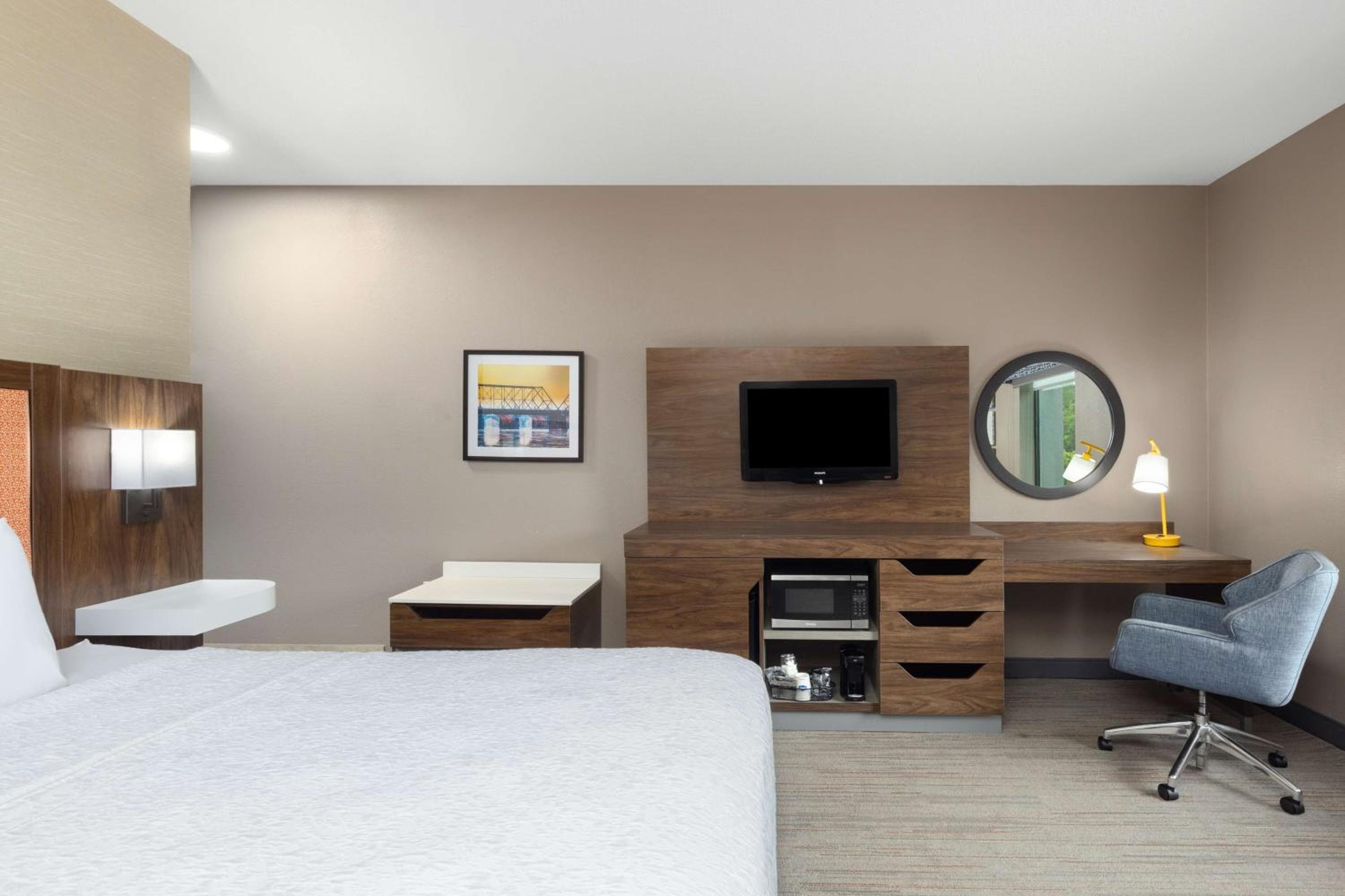 Hampton Inn & Suites Harrisburg
