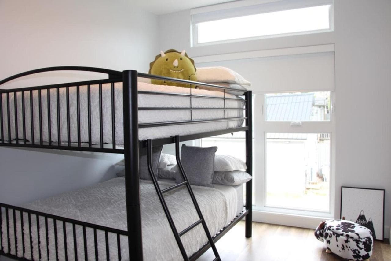Beachview getaway at the New Carlyle 200 on the Main strip in Grand Bend