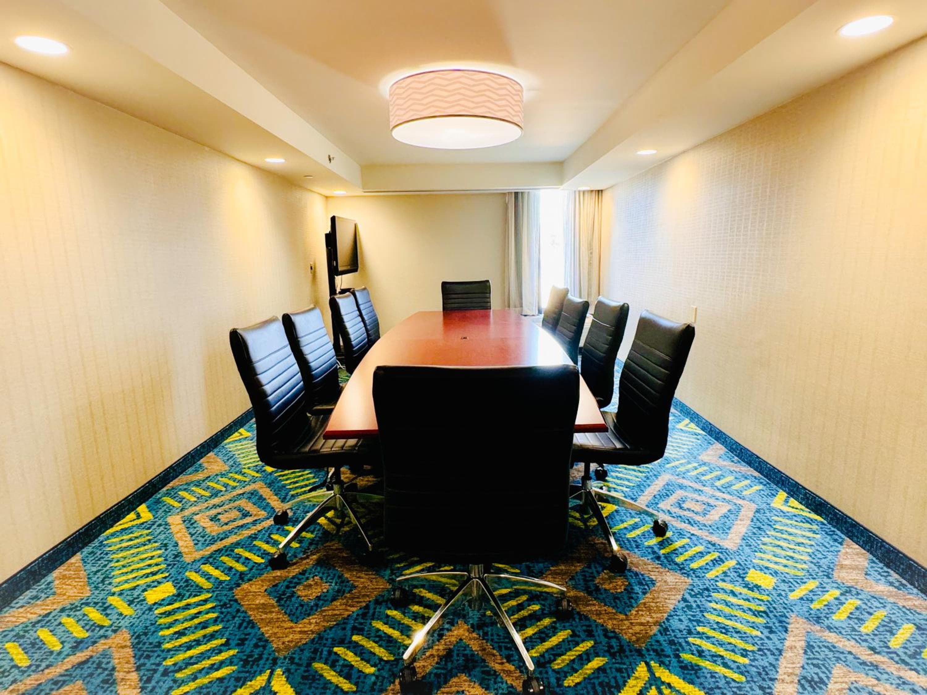 Heritage Inn & Suites St Louis Fenton, Trademark by Wyndham