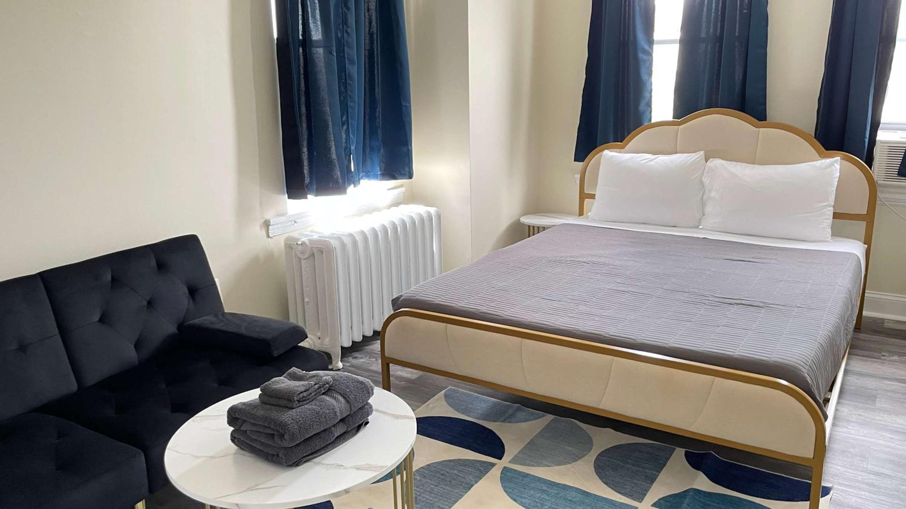 localSTR - The Oakden Suites in Orange Loop B1